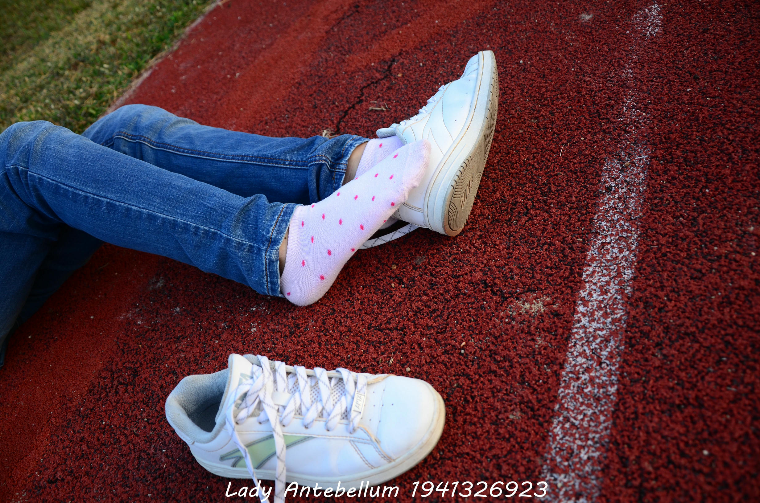 [战前女神] 恋足美腿棉袜女神级摄影套图 003 [157P-329MB]_第5集