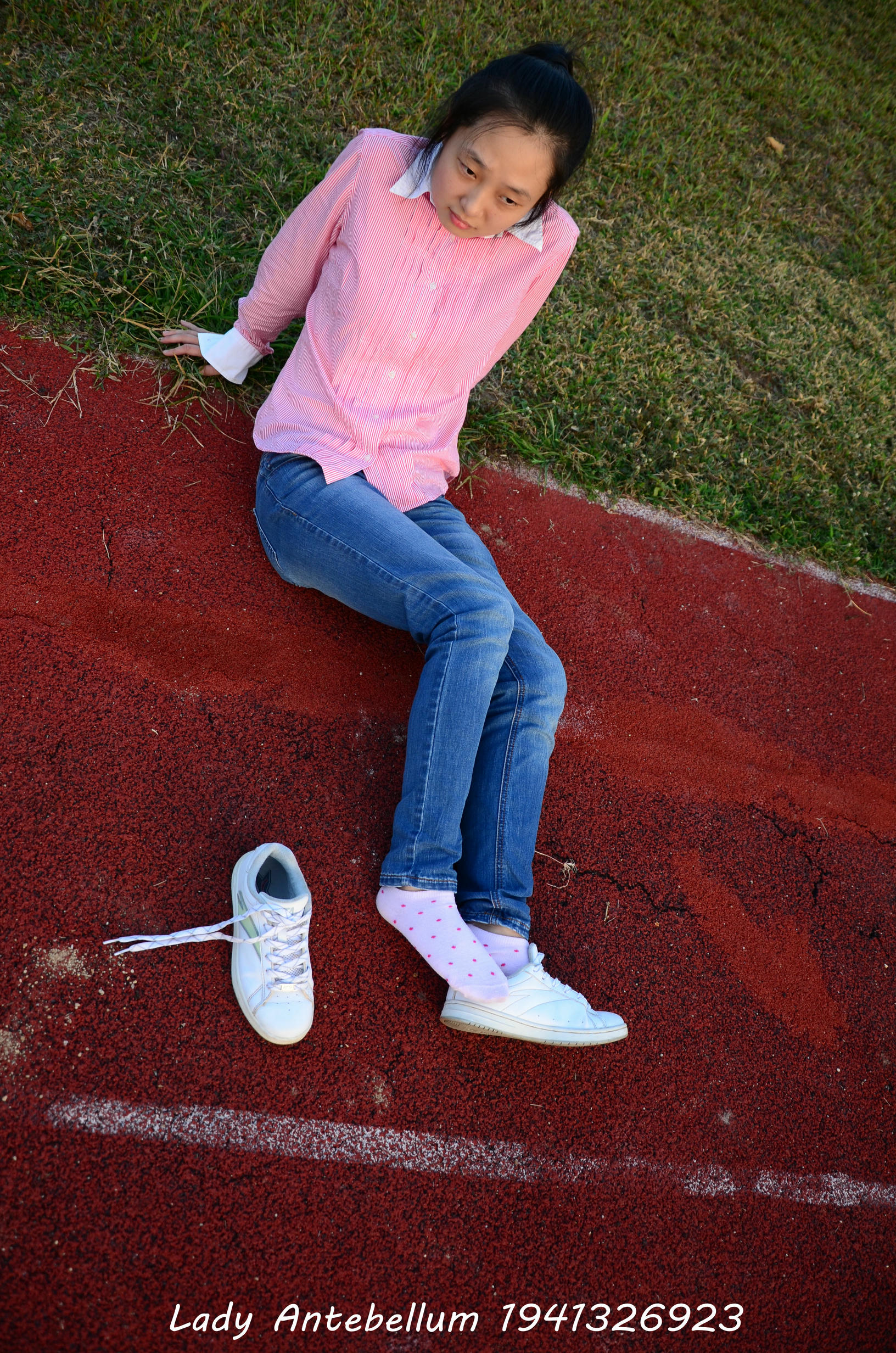 [战前女神] 恋足美腿棉袜女神级摄影套图 003 [157P-329MB]_第5集