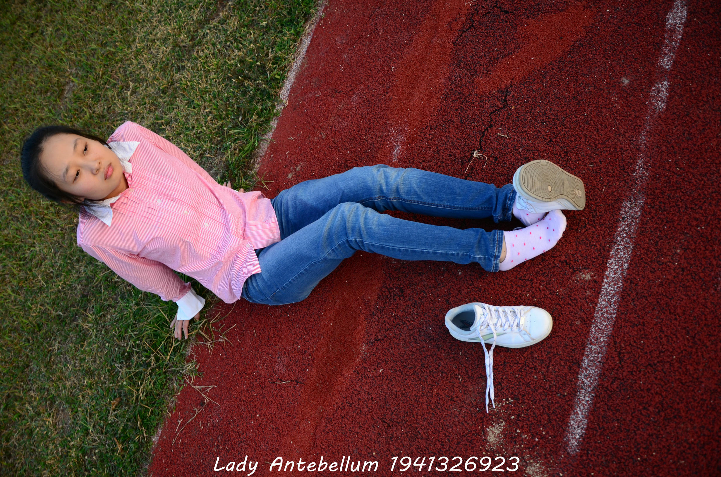 [战前女神] 恋足美腿棉袜女神级摄影套图 003 [157P-329MB]_第5集