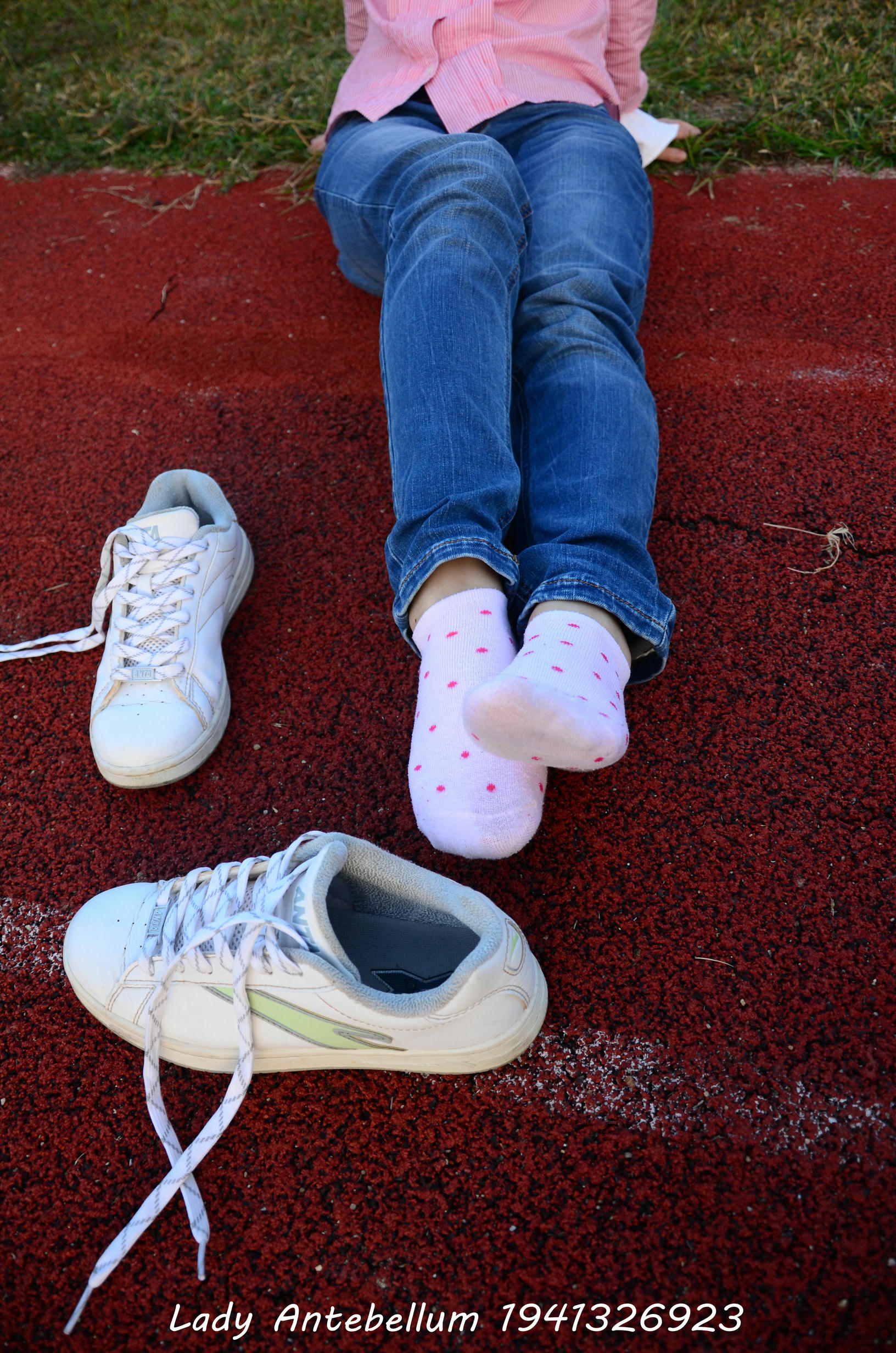 [战前女神] 恋足美腿棉袜女神级摄影套图 003 [157P-329MB]_第5集