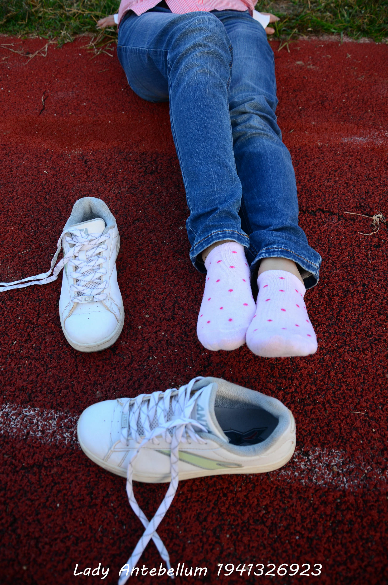 [战前女神] 恋足美腿棉袜女神级摄影套图 003 [157P-329MB]_第5集