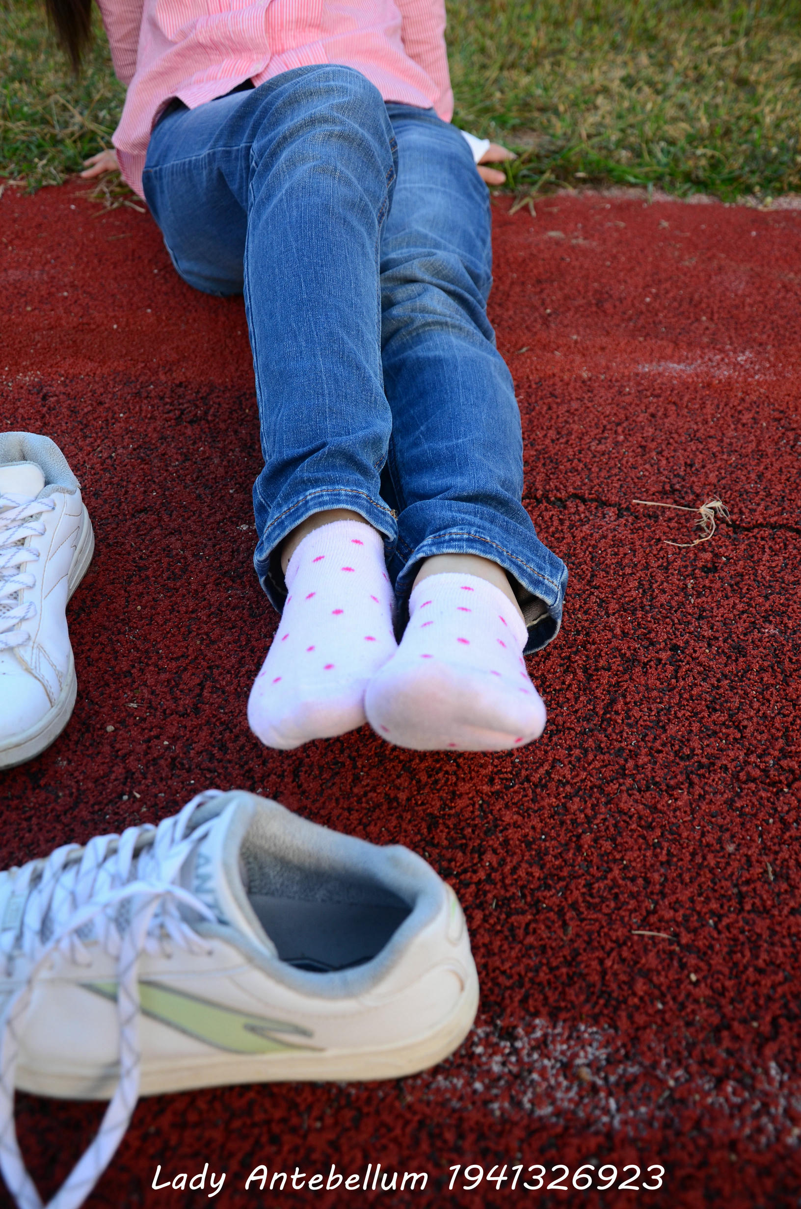 [战前女神] 恋足美腿棉袜女神级摄影套图 003 [157P-329MB]_第5集