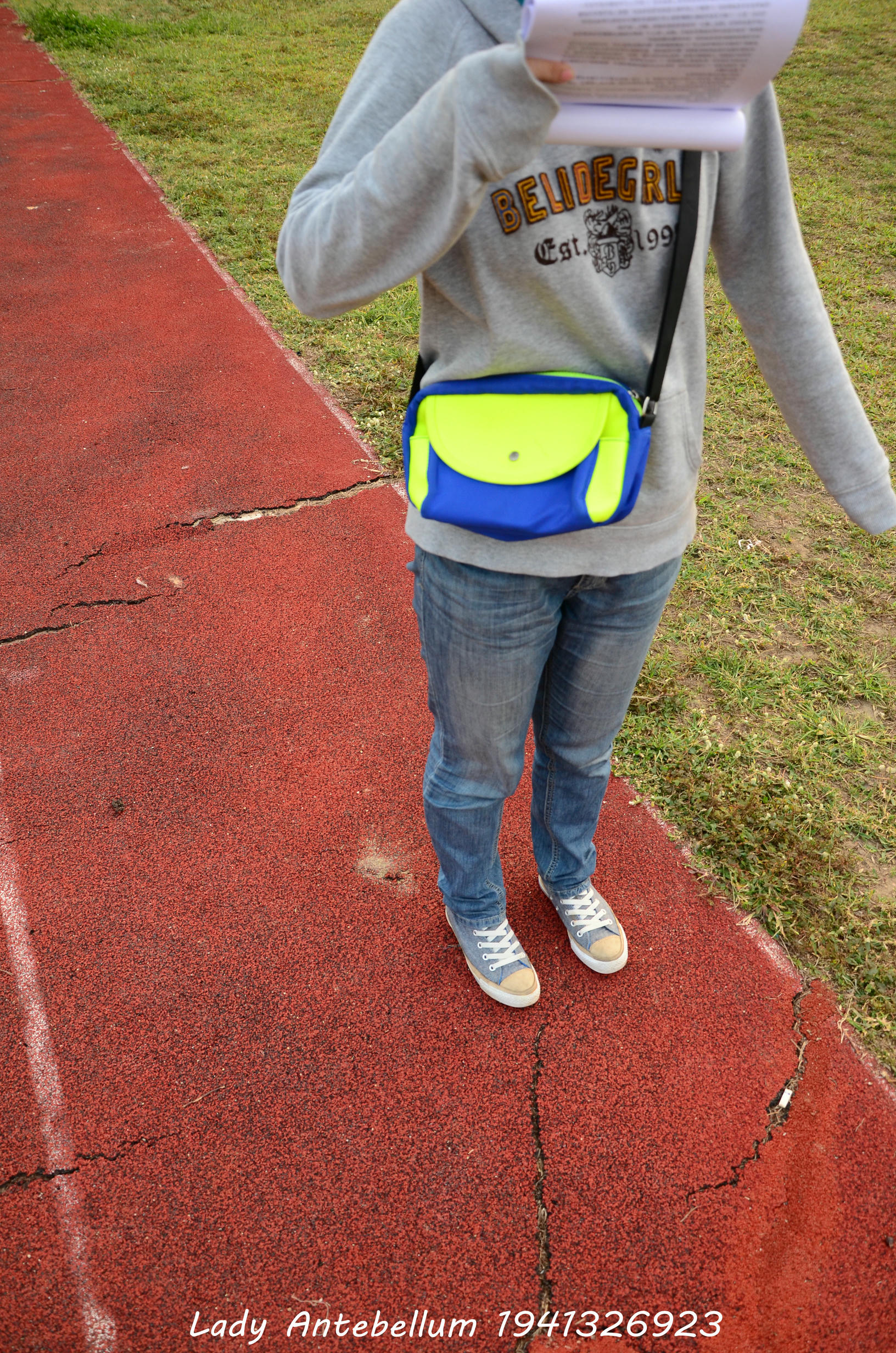 [战前女神] 恋足美腿棉袜女神级摄影套图 030 [117P-257MB]_第1集