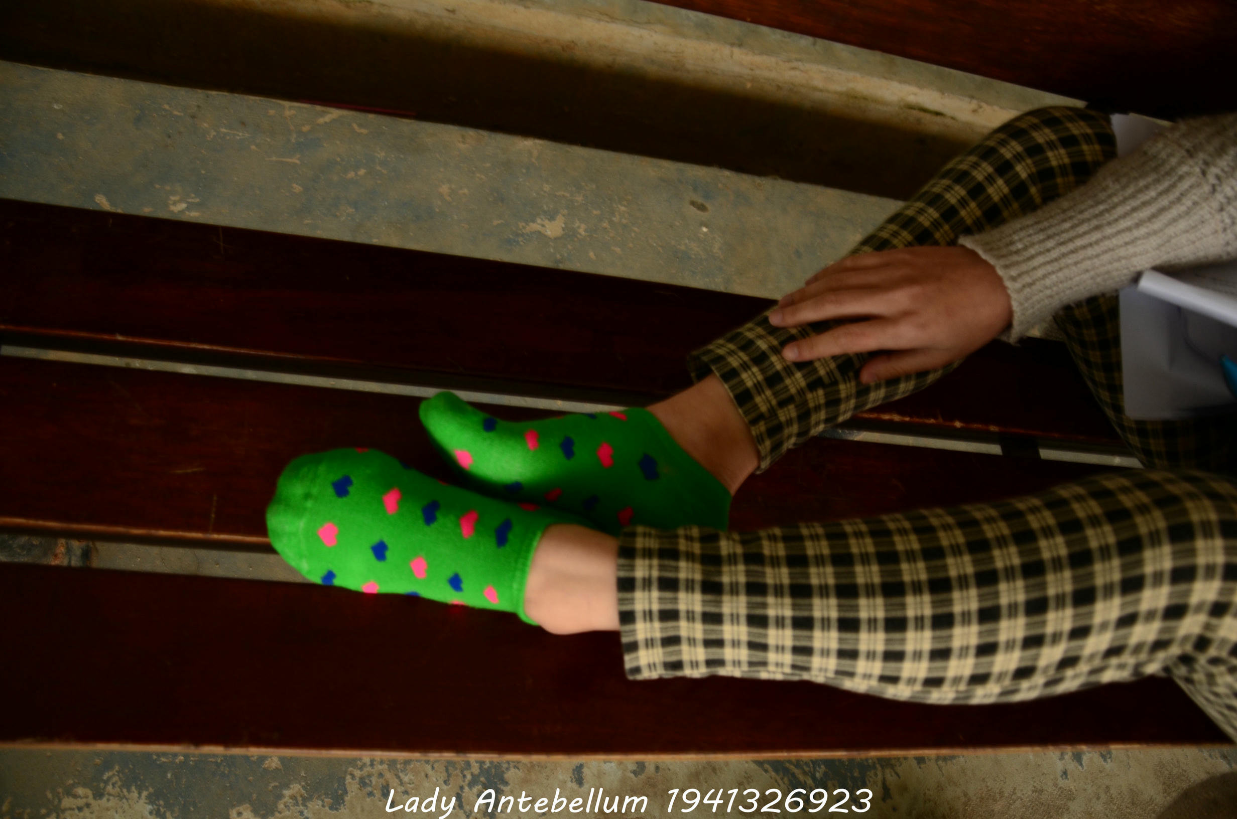 [战前女神] 恋足美腿棉袜女神级摄影套图 030 [117P-257MB]_第6集