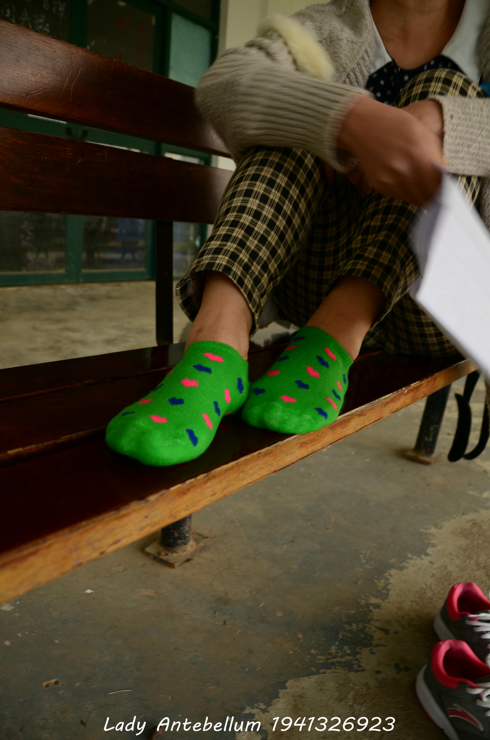 [战前女神] 恋足美腿棉袜女神级摄影套图 030 [117P-257MB]_第6集