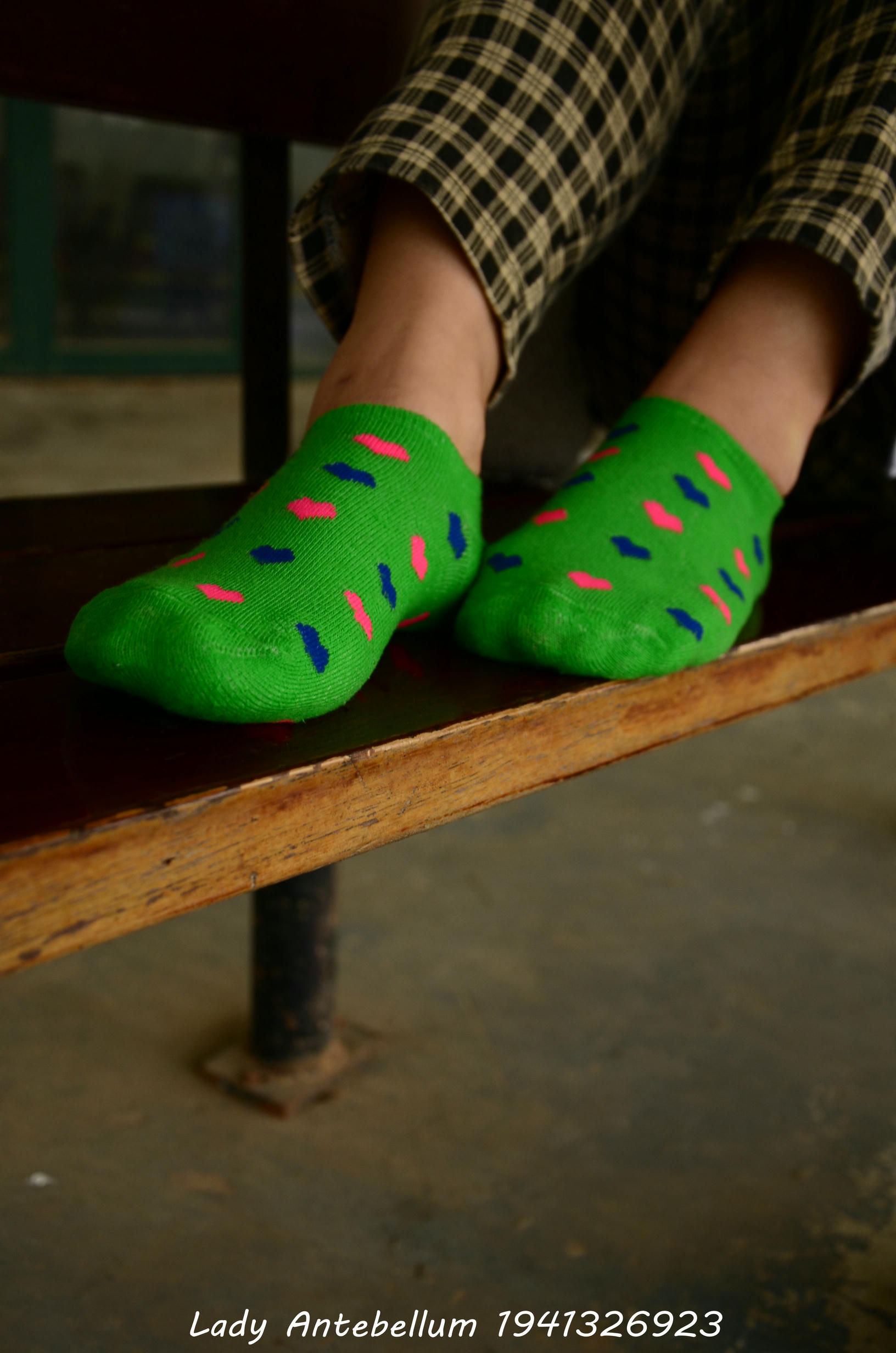 [战前女神] 恋足美腿棉袜女神级摄影套图 030 [117P-257MB]_第6集