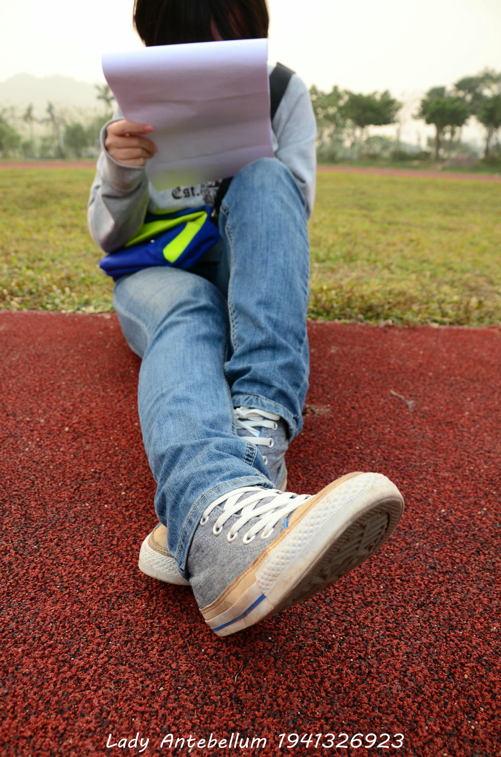 [战前女神] 恋足美腿棉袜女神级摄影套图 030 [117P-257MB]_第1集