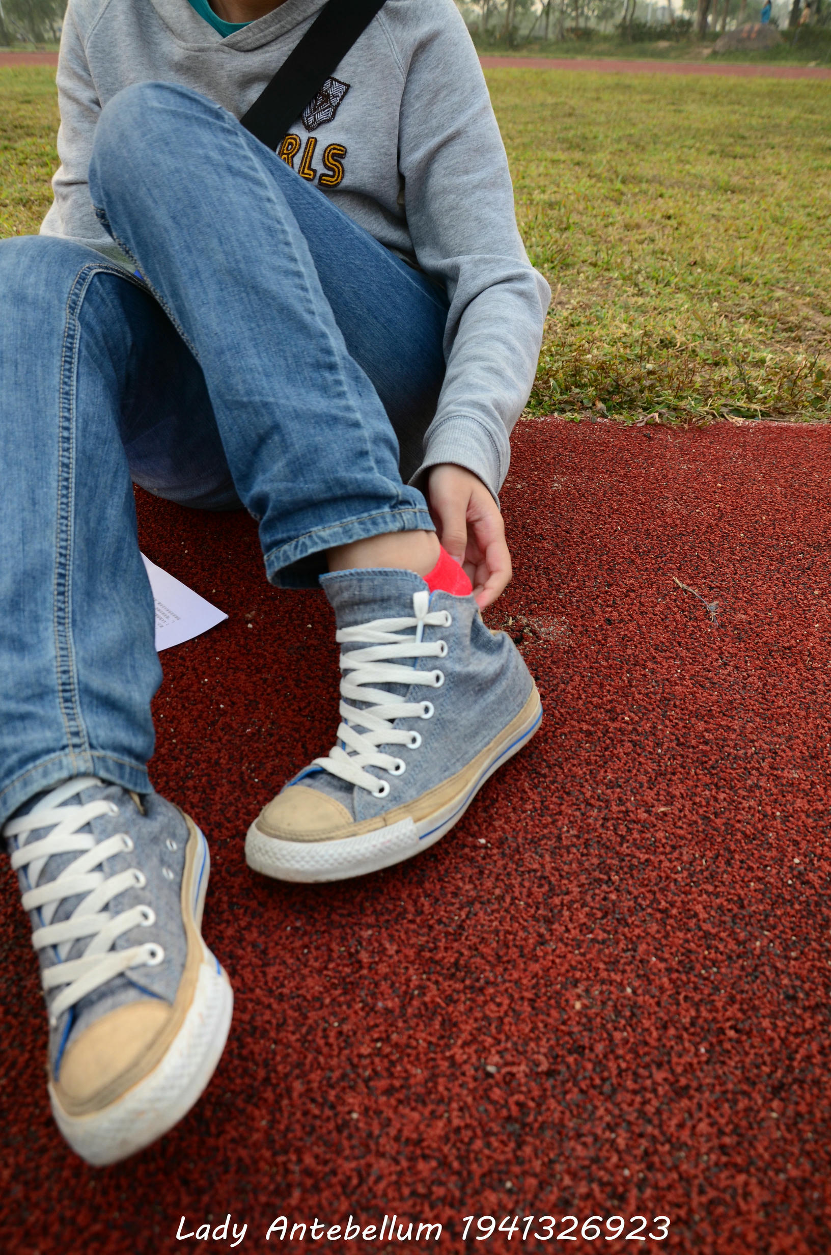 [战前女神] 恋足美腿棉袜女神级摄影套图 030 [117P-257MB]_第1集