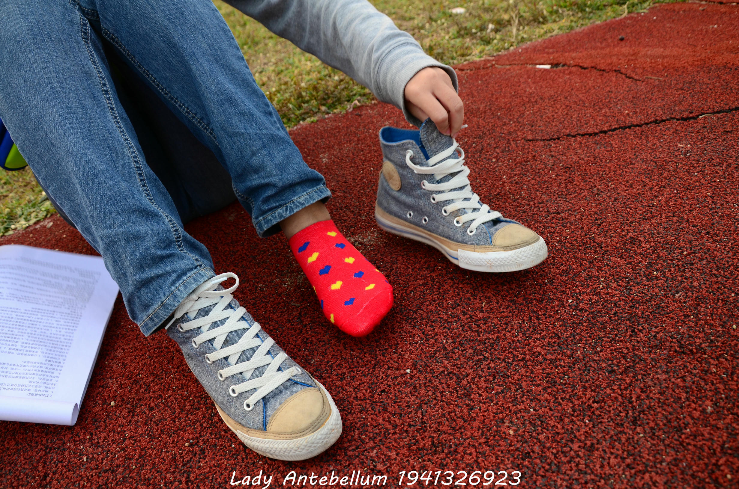 [战前女神] 恋足美腿棉袜女神级摄影套图 030 [117P-257MB]_第2集