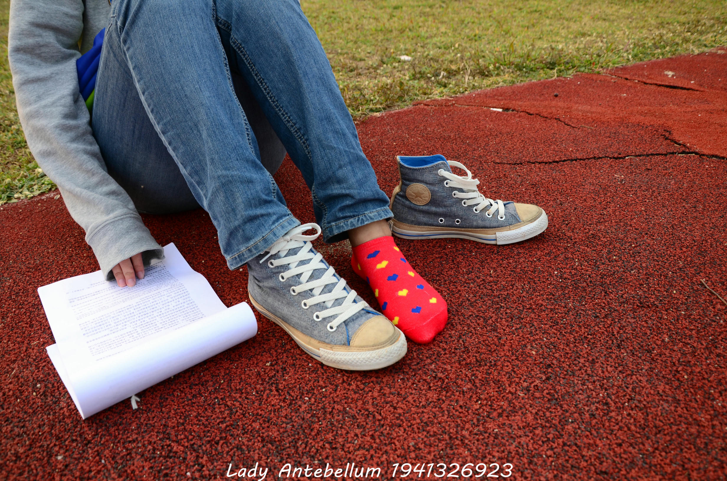 [战前女神] 恋足美腿棉袜女神级摄影套图 030 [117P-257MB]_第2集