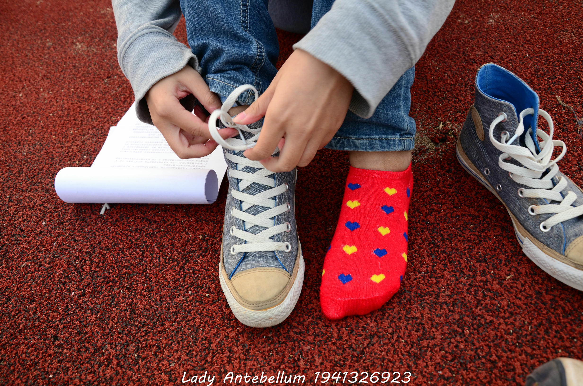 [战前女神] 恋足美腿棉袜女神级摄影套图 030 [117P-257MB]_第2集