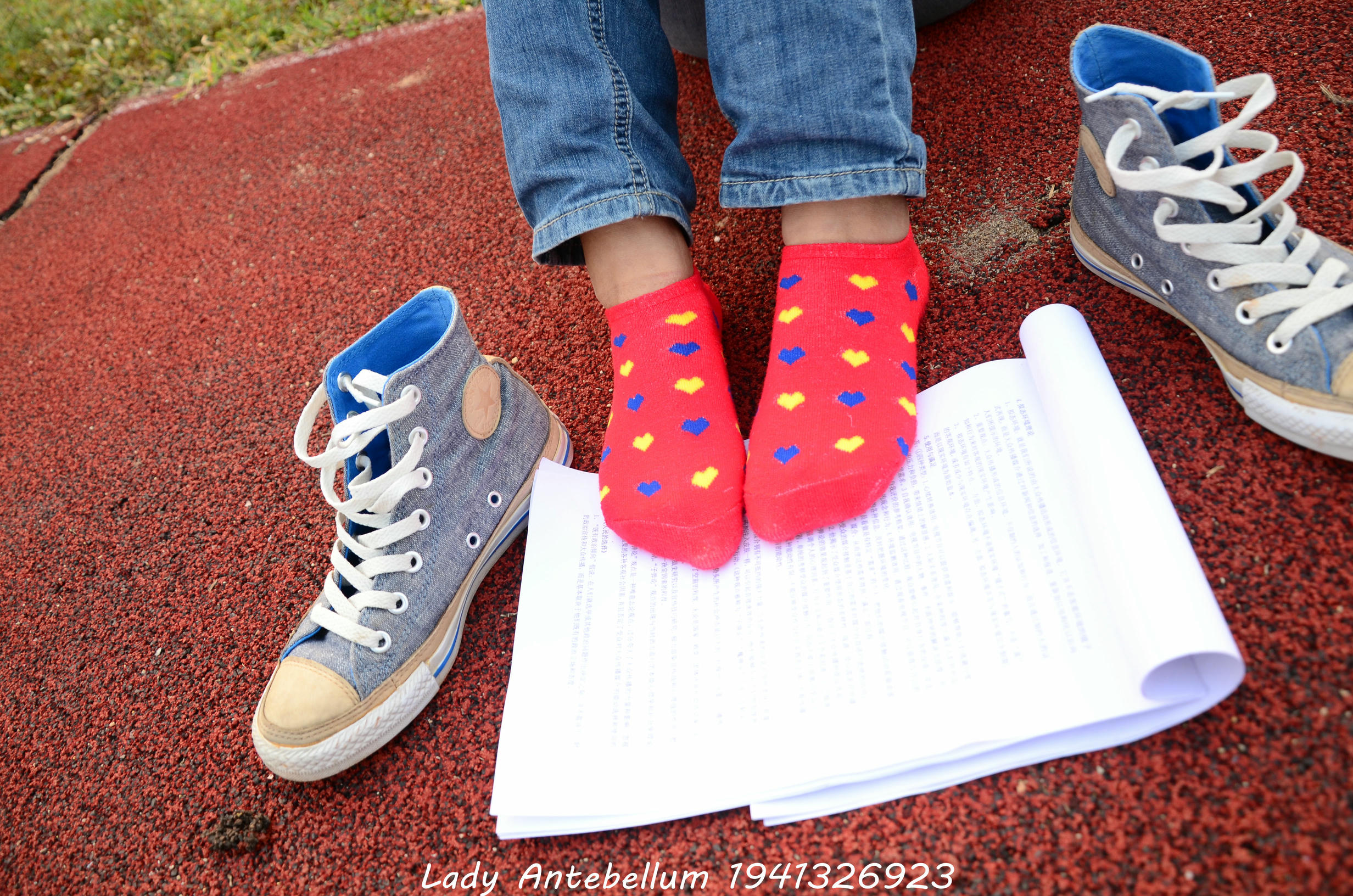 [战前女神] 恋足美腿棉袜女神级摄影套图 030 [117P-257MB]_第3集