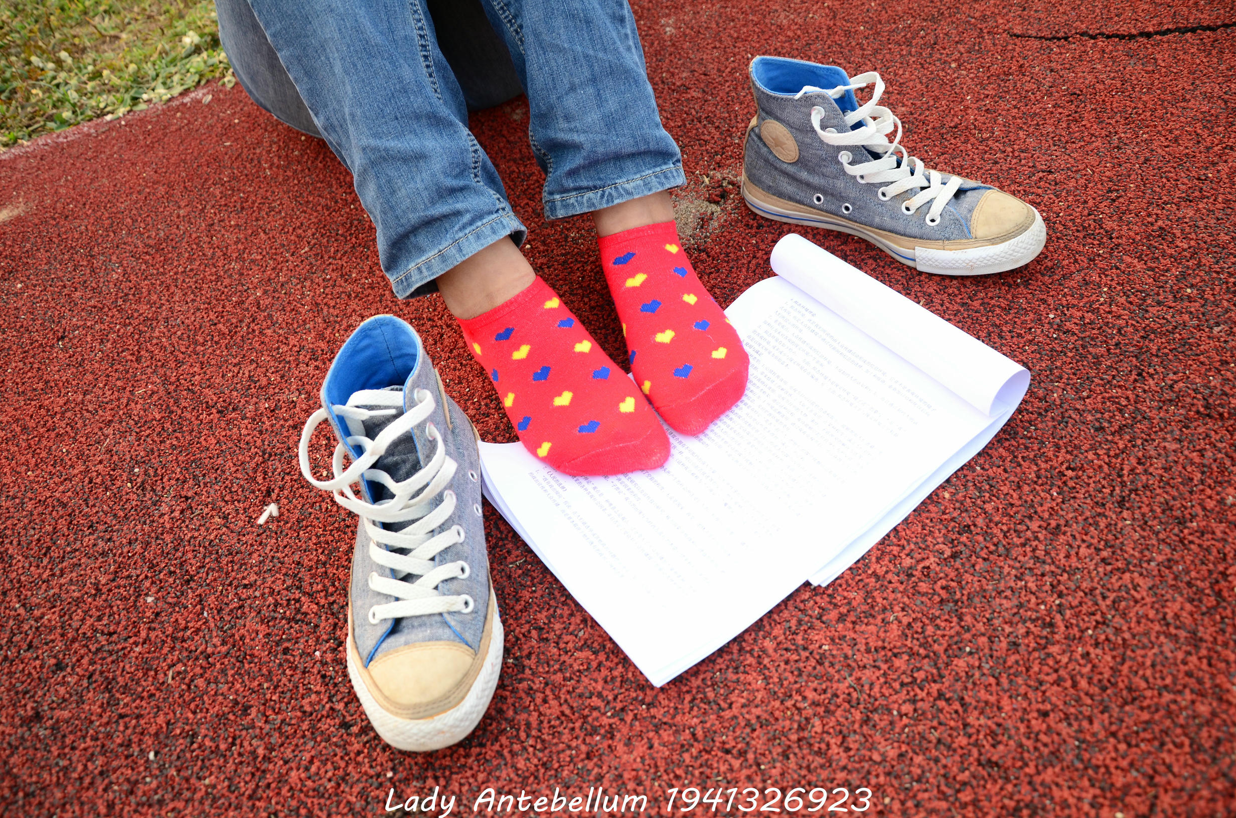 [战前女神] 恋足美腿棉袜女神级摄影套图 030 [117P-257MB]_第3集