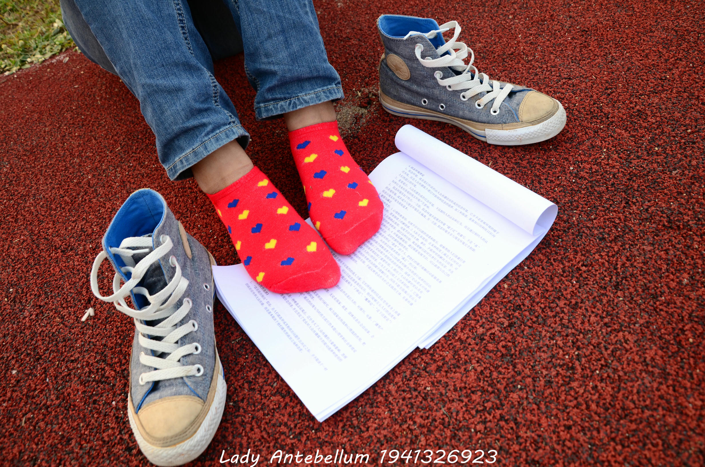 [战前女神] 恋足美腿棉袜女神级摄影套图 030 [117P-257MB]_第3集