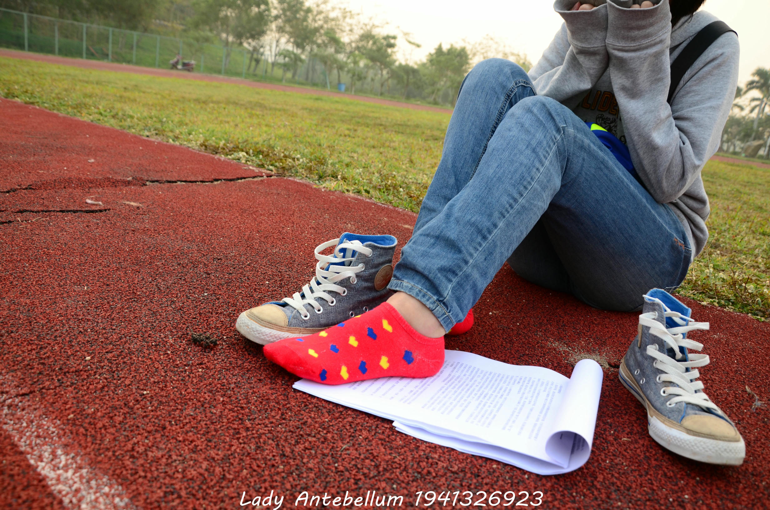 [战前女神] 恋足美腿棉袜女神级摄影套图 030 [117P-257MB]_第3集