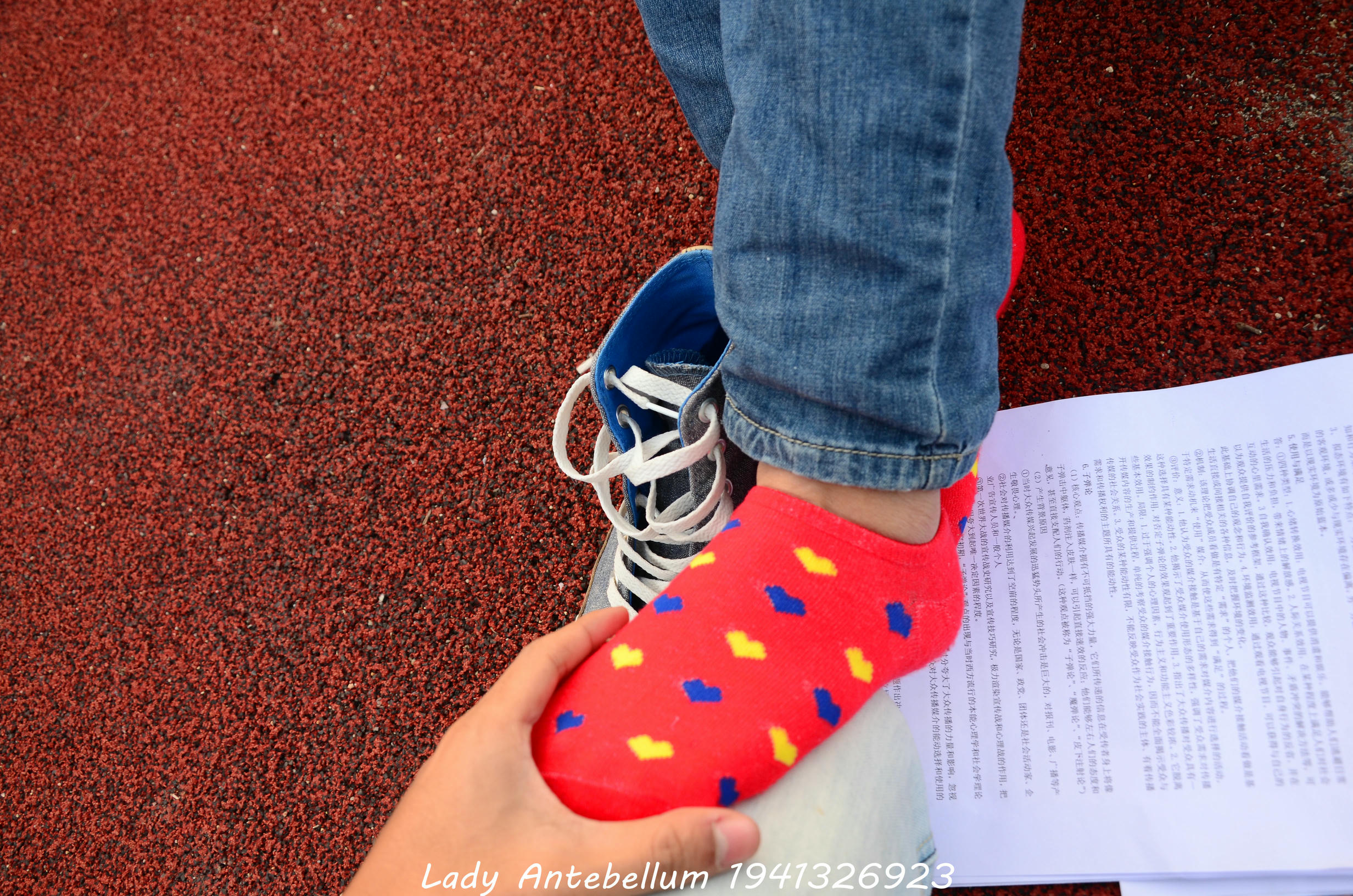 [战前女神] 恋足美腿棉袜女神级摄影套图 030 [117P-257MB]_第4集