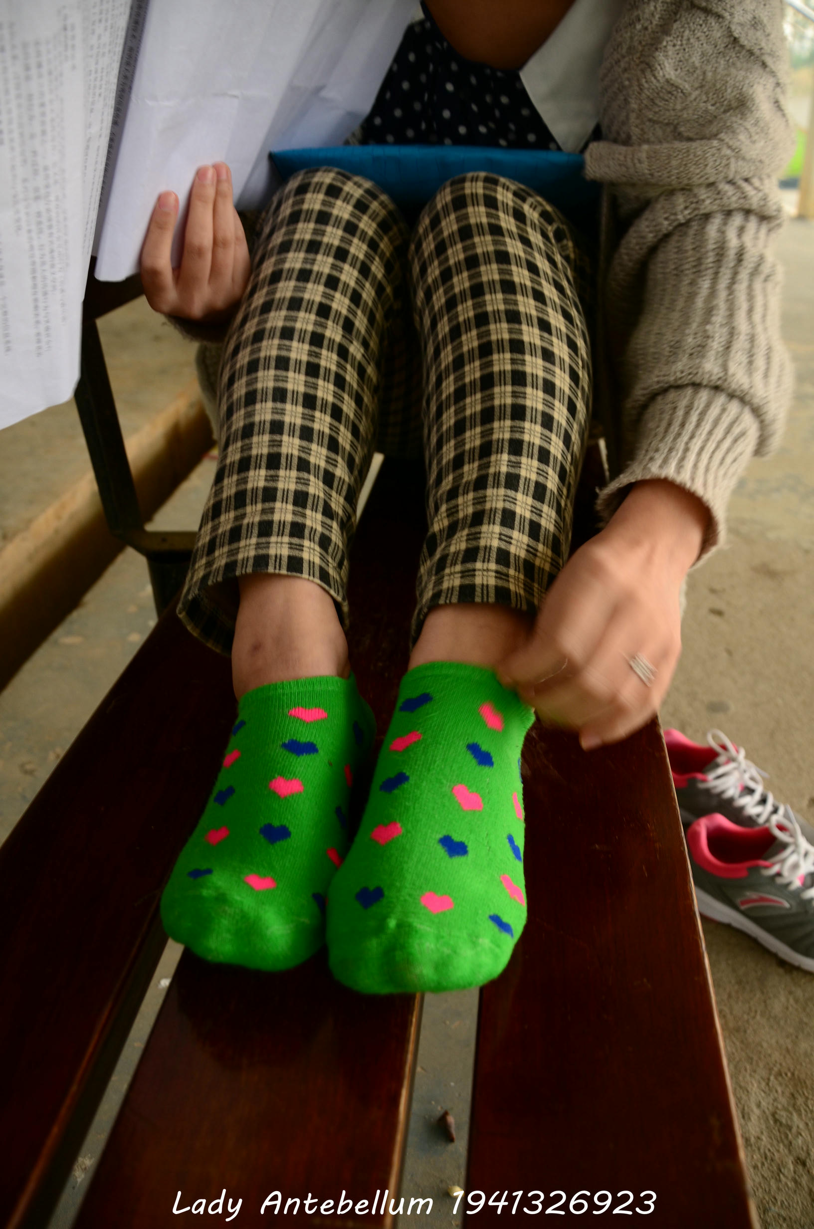 [战前女神] 恋足美腿棉袜女神级摄影套图 030 [117P-257MB]_第4集