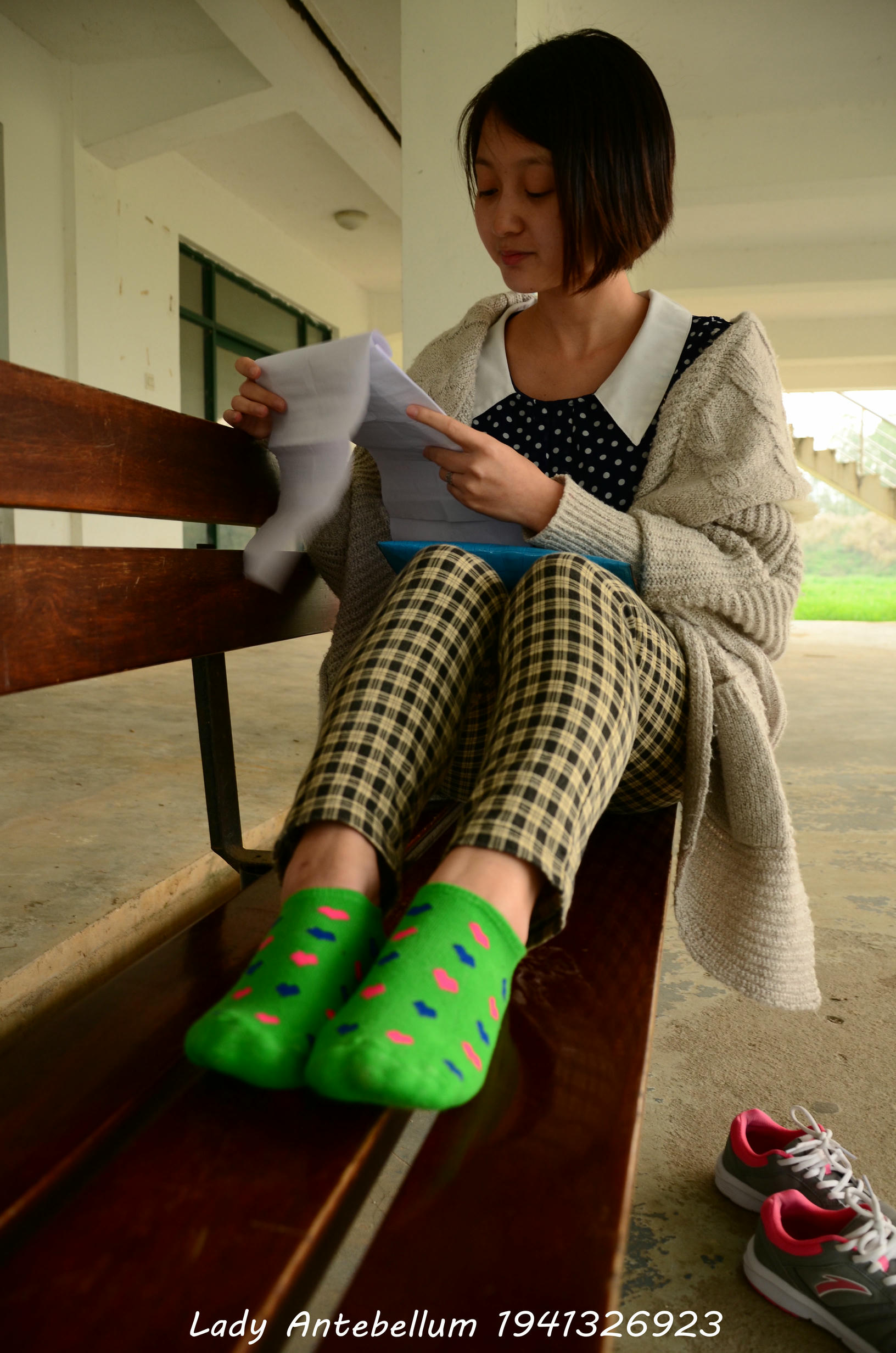 [战前女神] 恋足美腿棉袜女神级摄影套图 030 [117P-257MB]_第4集