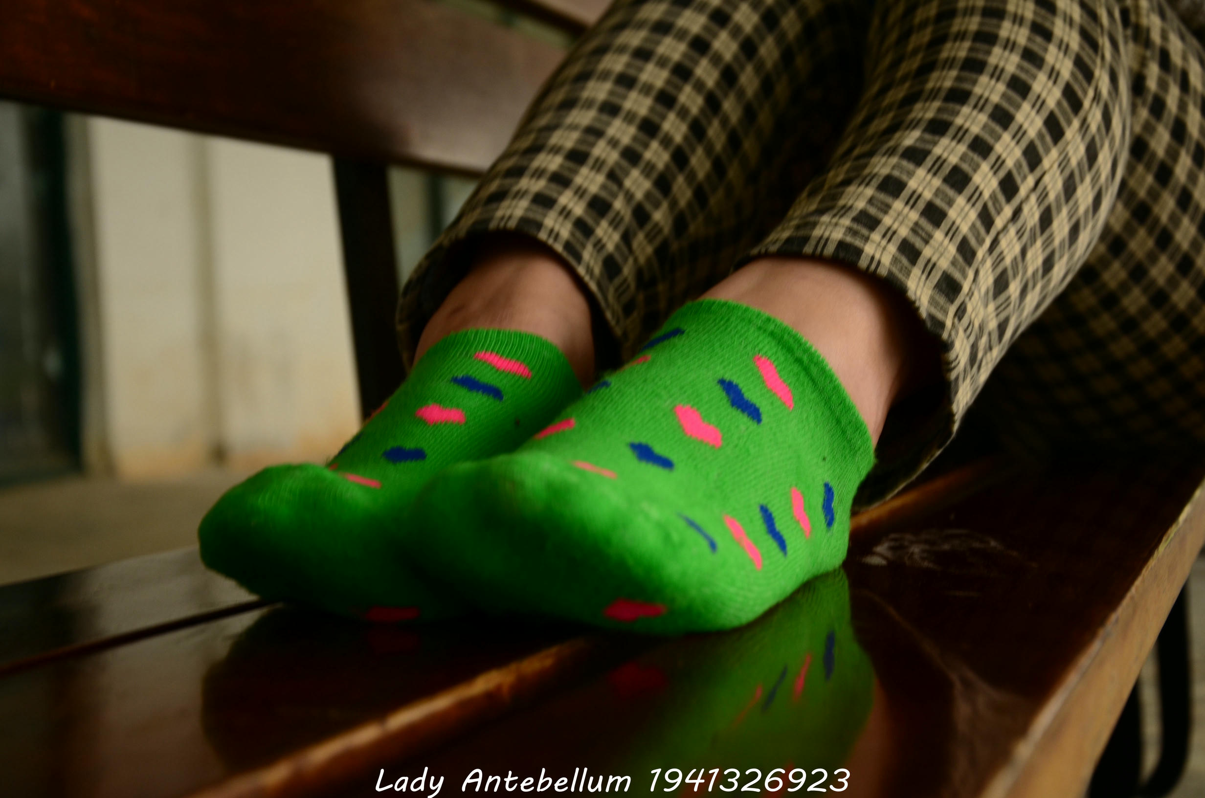 [战前女神] 恋足美腿棉袜女神级摄影套图 030 [117P-257MB]_第5集