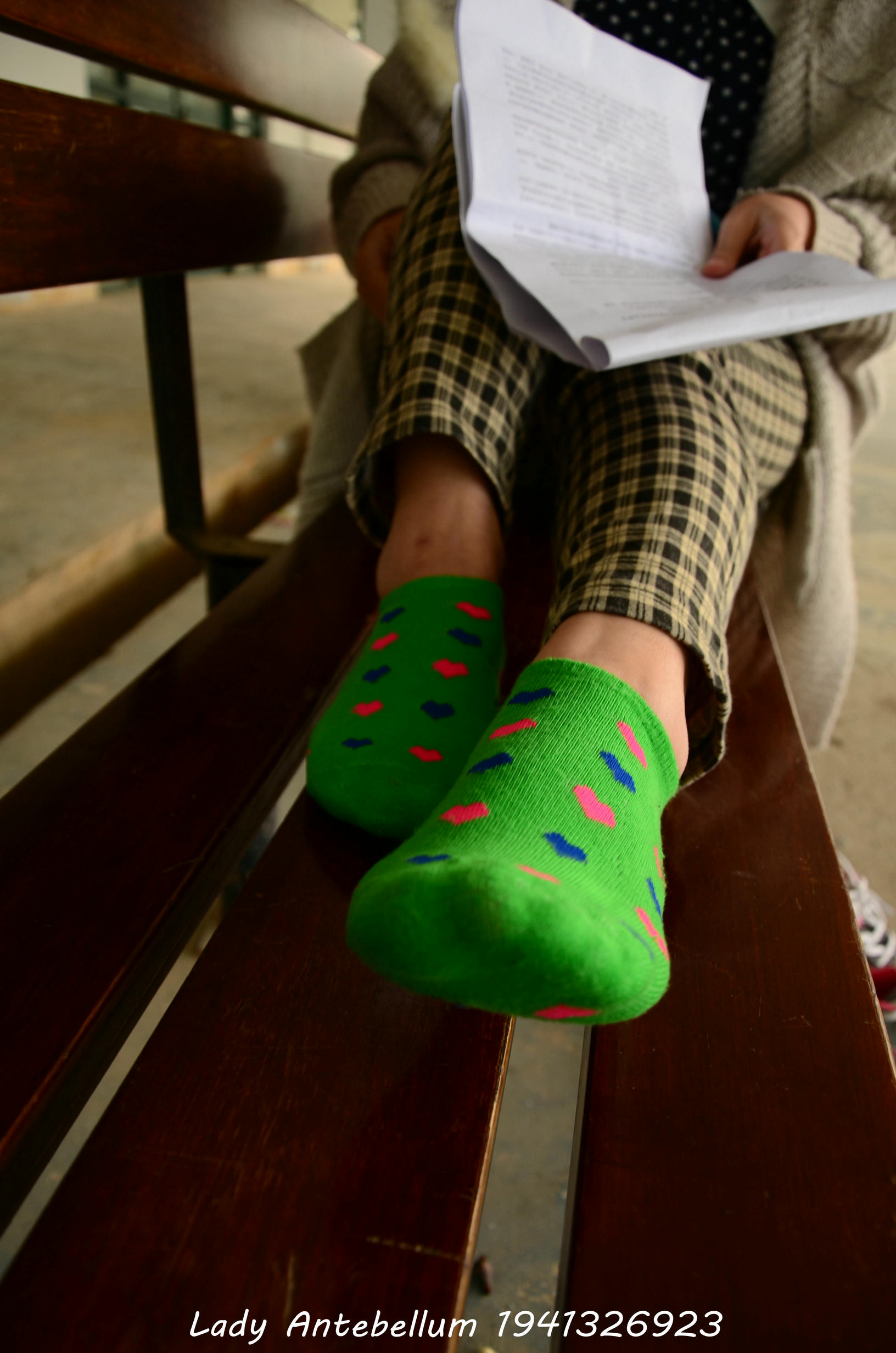 [战前女神] 恋足美腿棉袜女神级摄影套图 030 [117P-257MB]_第5集