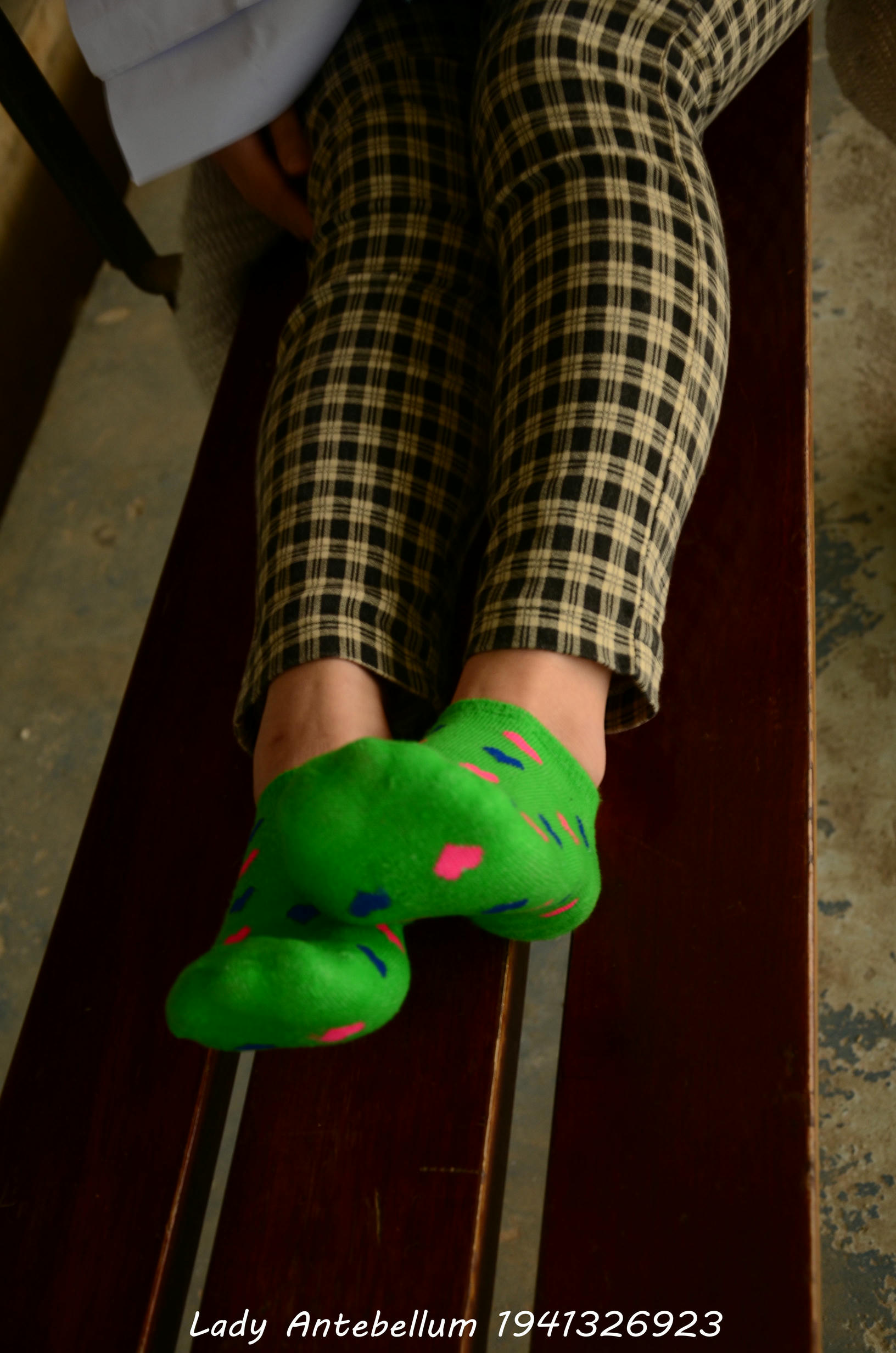 [战前女神] 恋足美腿棉袜女神级摄影套图 030 [117P-257MB]_第5集