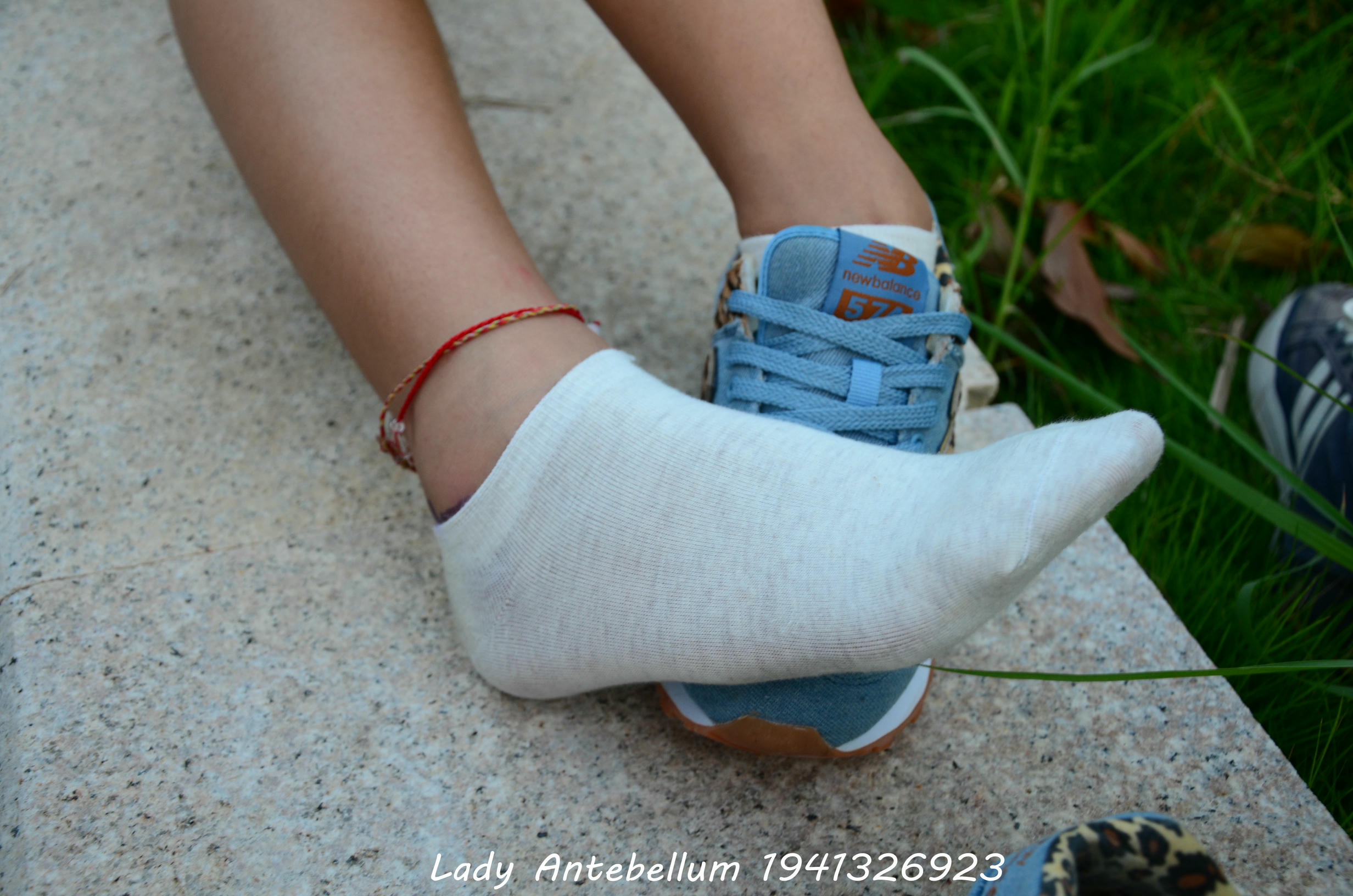 [战前女神] 恋足美腿棉袜女神级摄影套图 032 [119P-220MB]_第4集