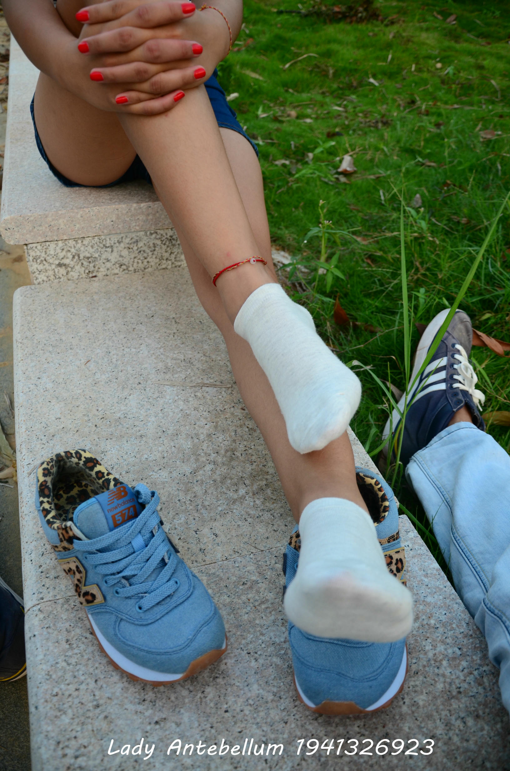 [战前女神] 恋足美腿棉袜女神级摄影套图 032 [119P-220MB]_第5集