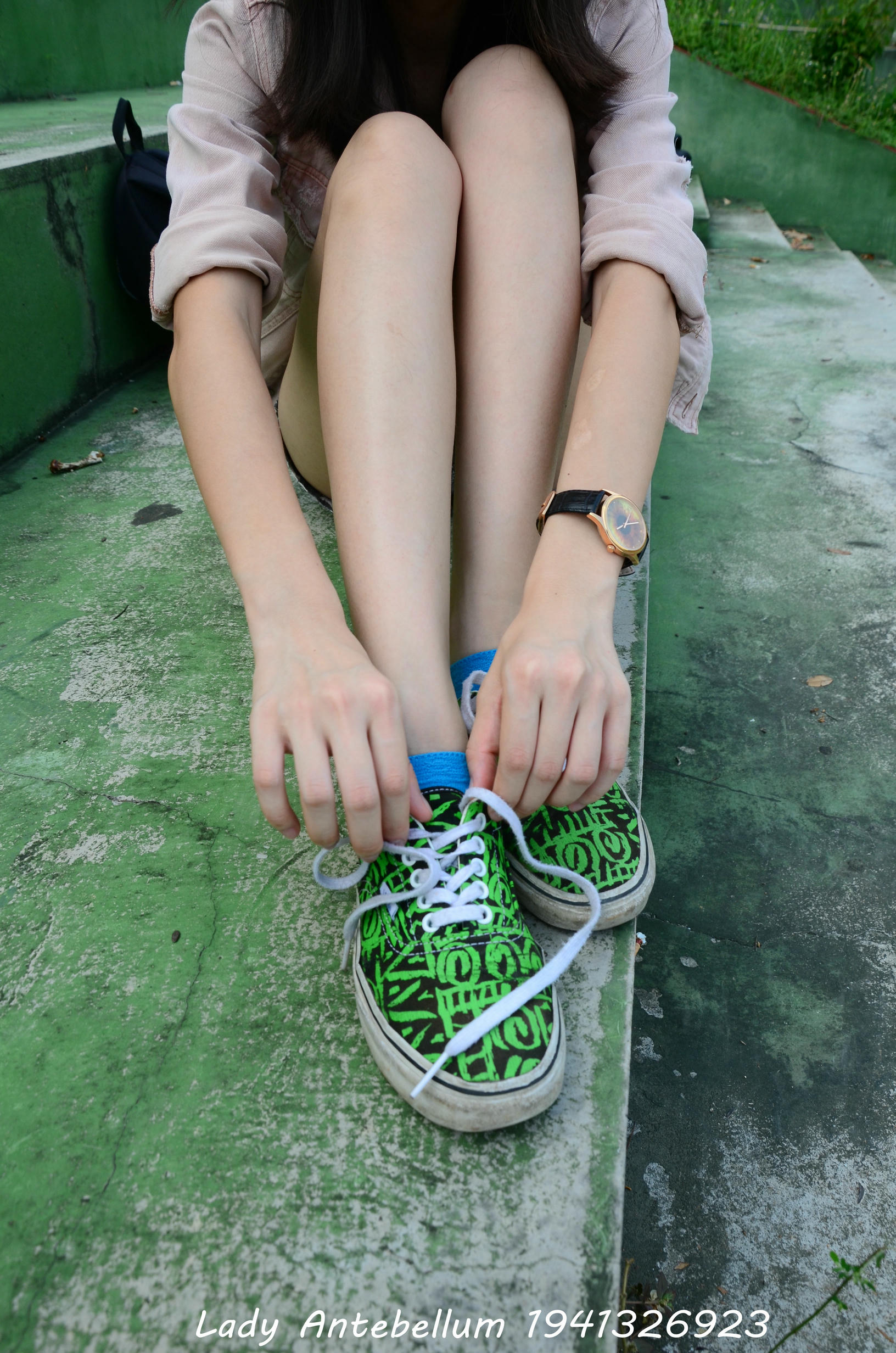 [战前女神] 恋足美腿棉袜女神级摄影套图 033 [125P-242MB]_第2集