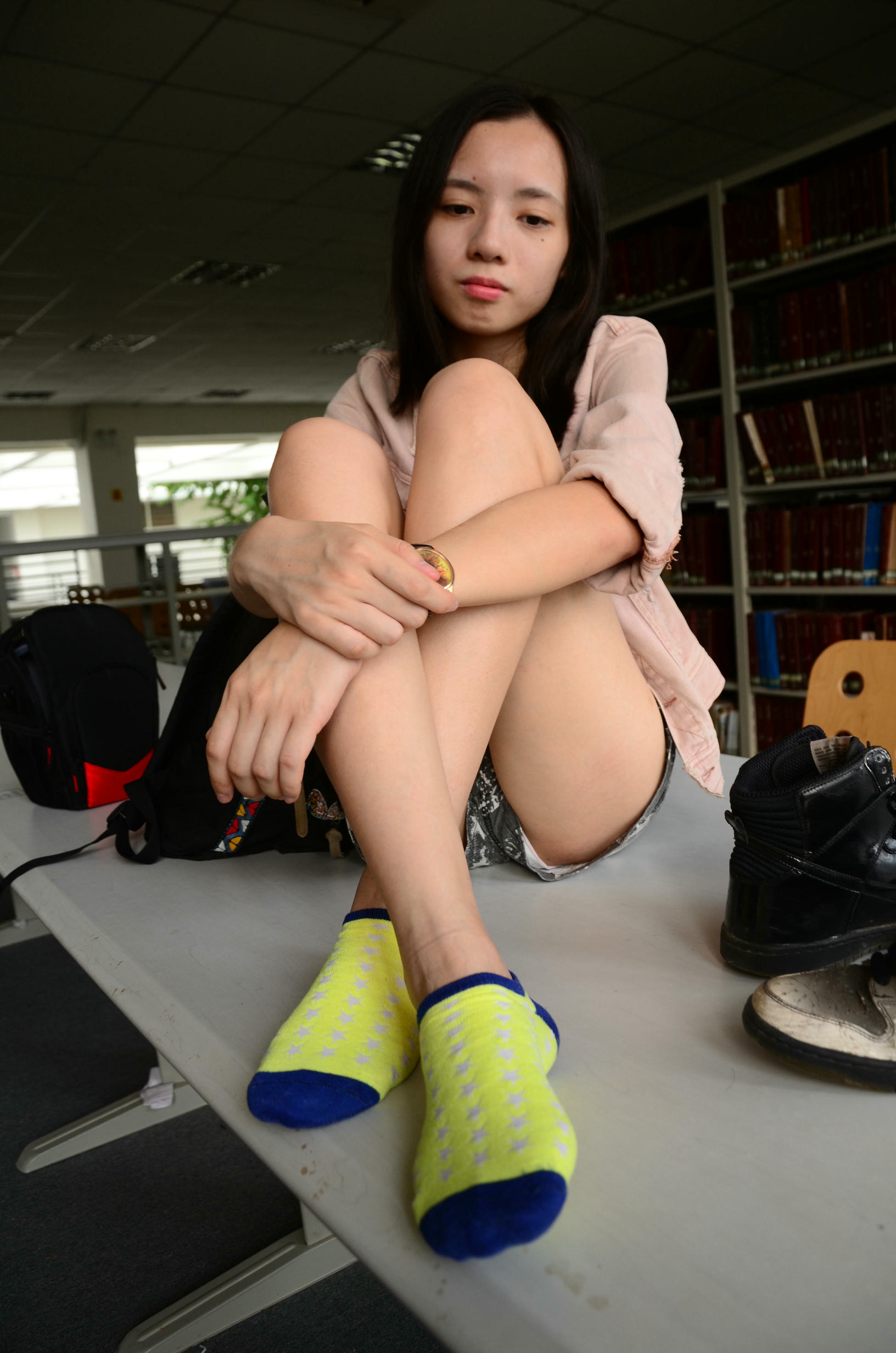 [战前女神] 恋足美腿棉袜女神级摄影套图 034 [57P-59MB]_第1集