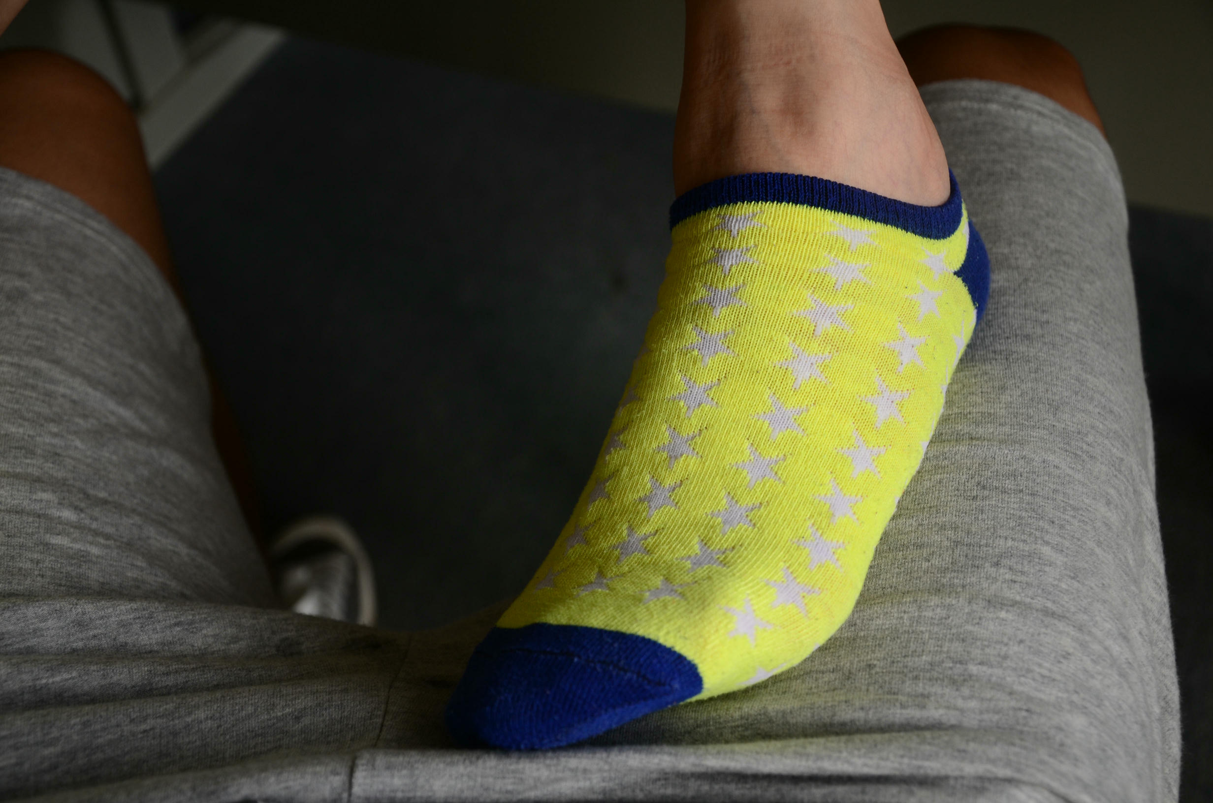 [战前女神] 恋足美腿棉袜女神级摄影套图 034 [57P-59MB]_第3集