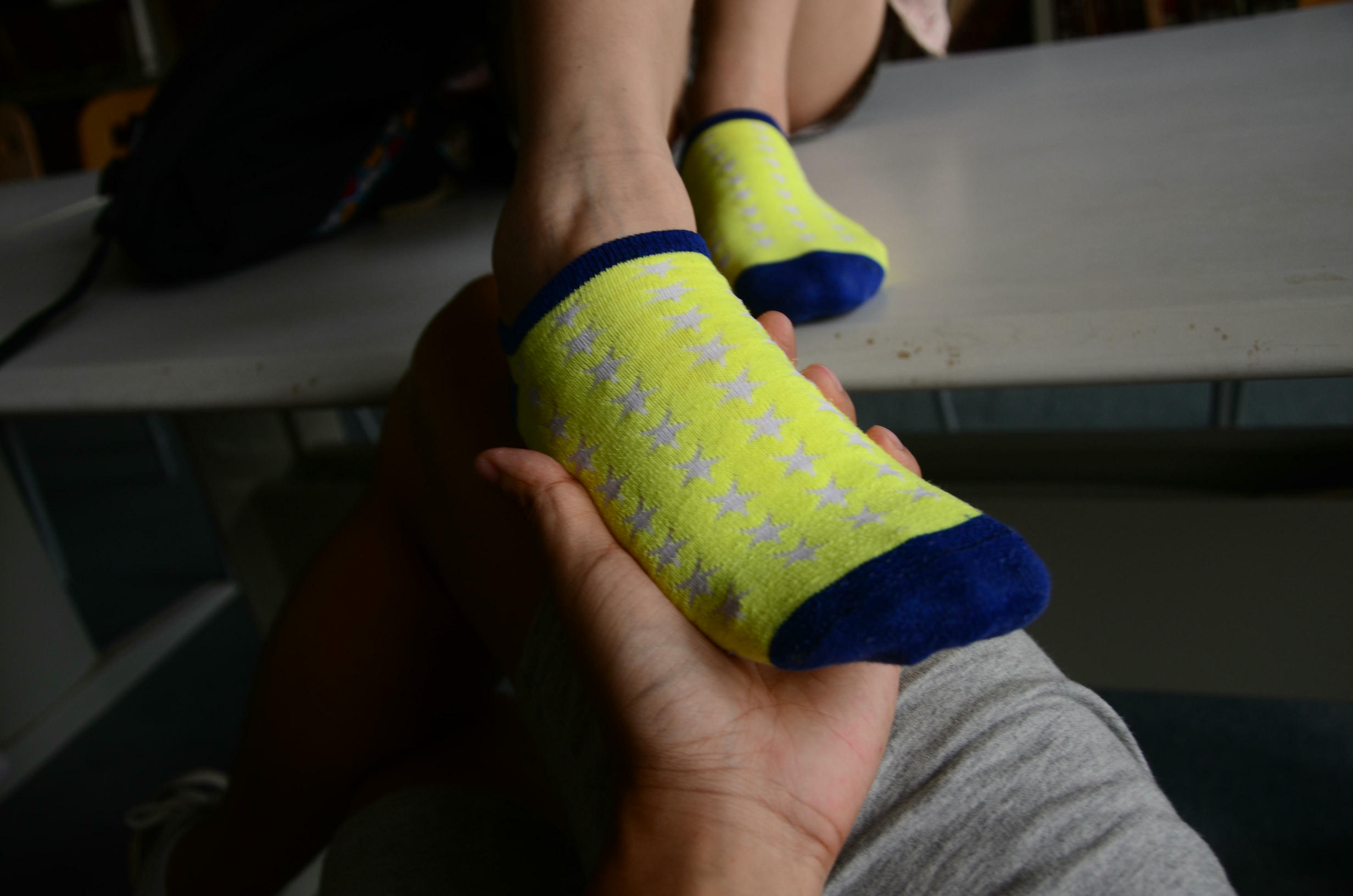 [战前女神] 恋足美腿棉袜女神级摄影套图 034 [57P-59MB]_第3集