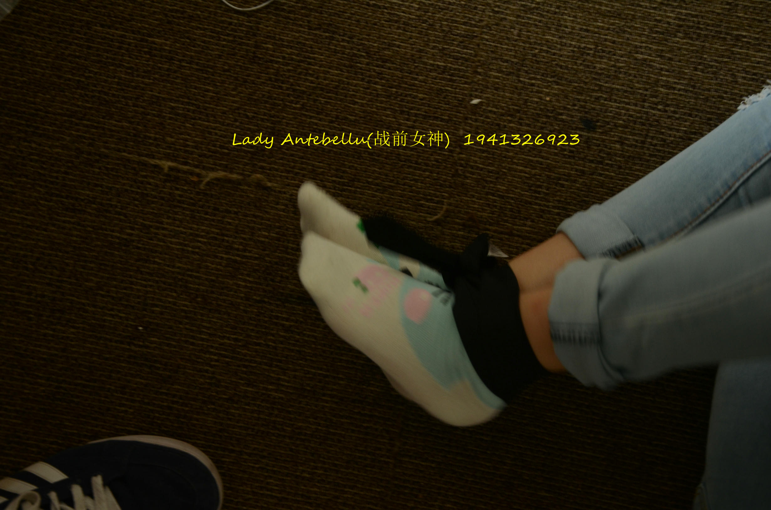 [战前女神] 恋足美腿棉袜女神级摄影套图 037 [182P-480MB]_第6集