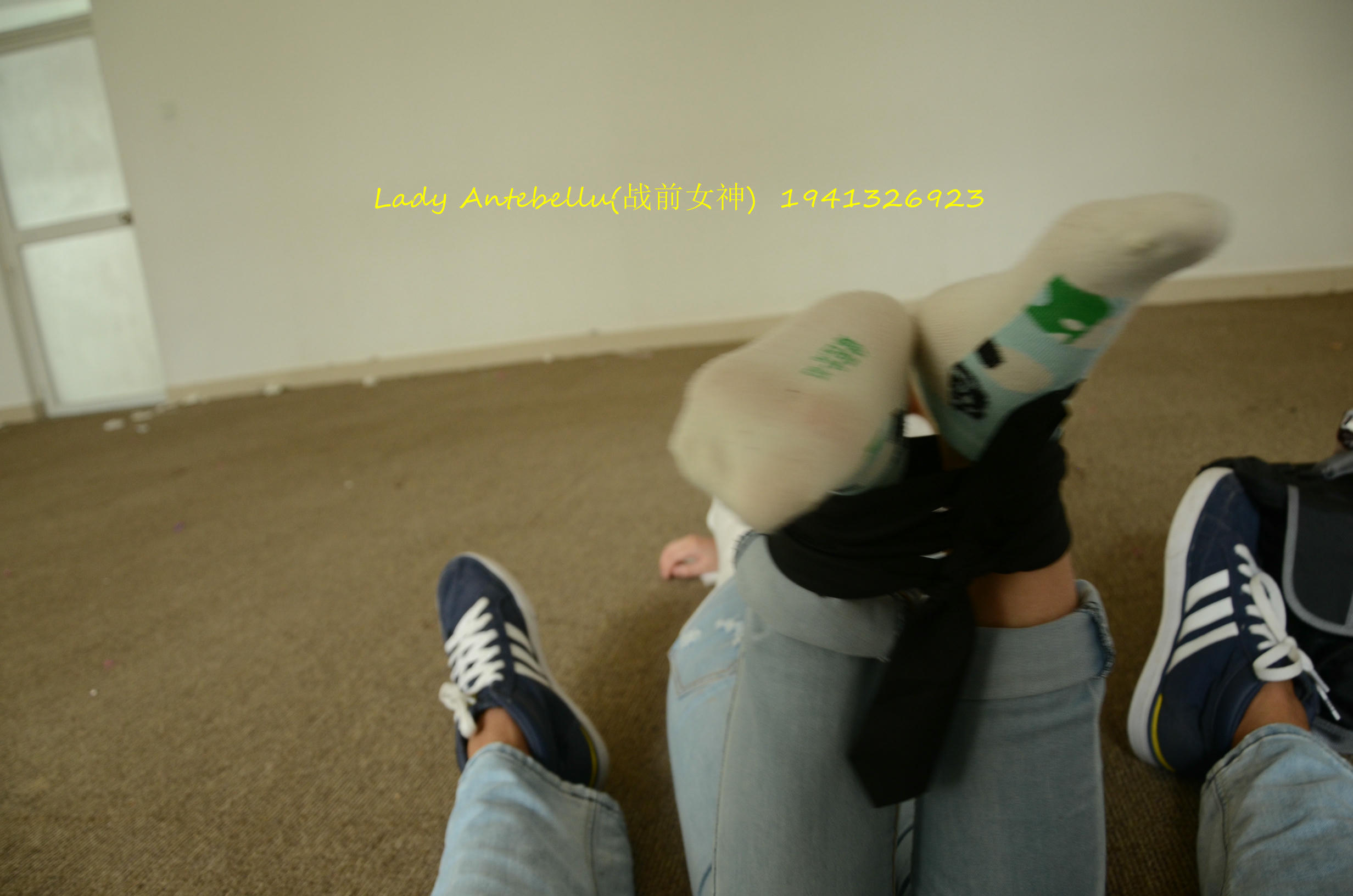 [战前女神] 恋足美腿棉袜女神级摄影套图 037 [182P-480MB]_第7集