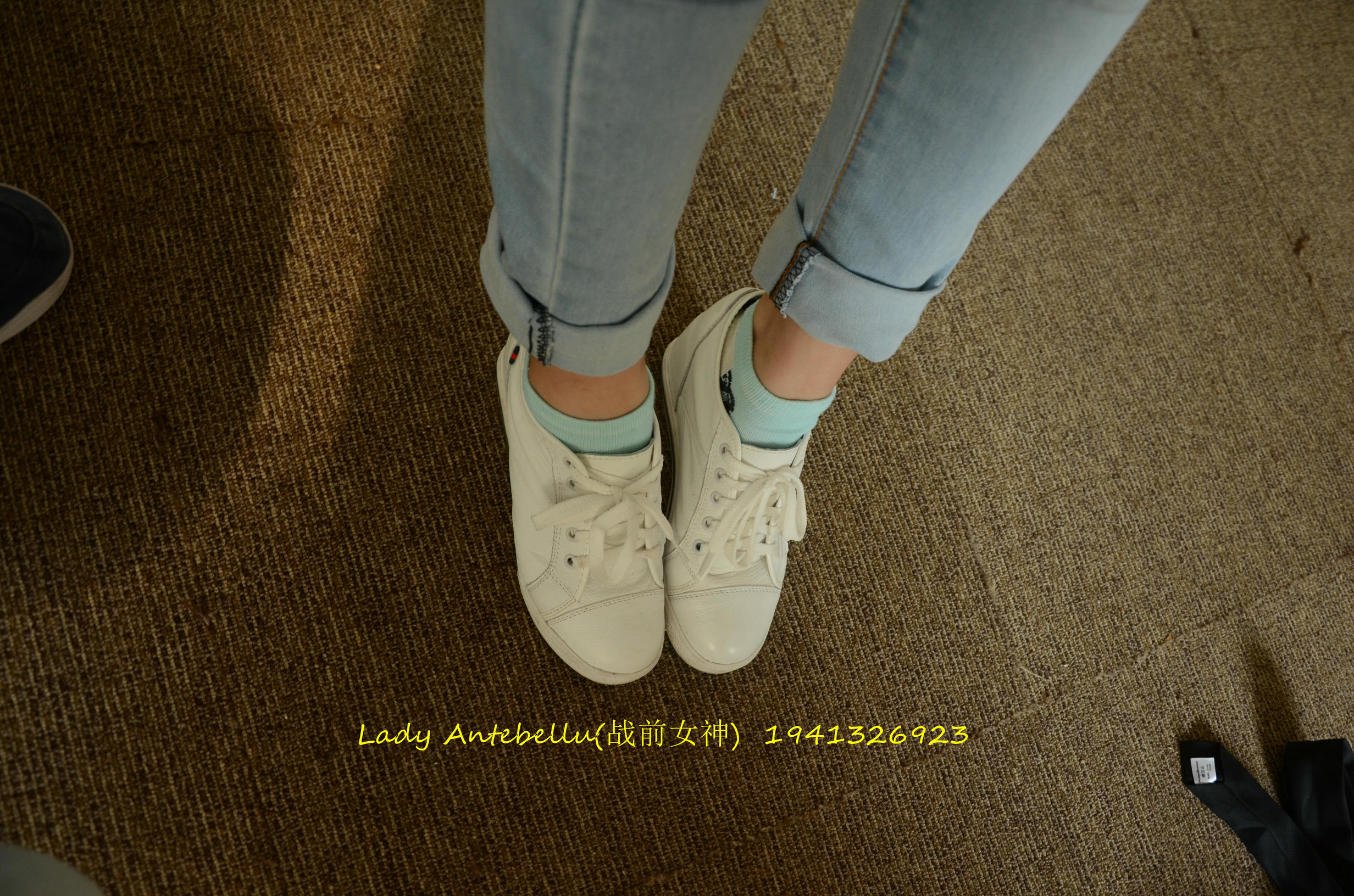 [战前女神] 恋足美腿棉袜女神级摄影套图 037 [182P-480MB]_第1集