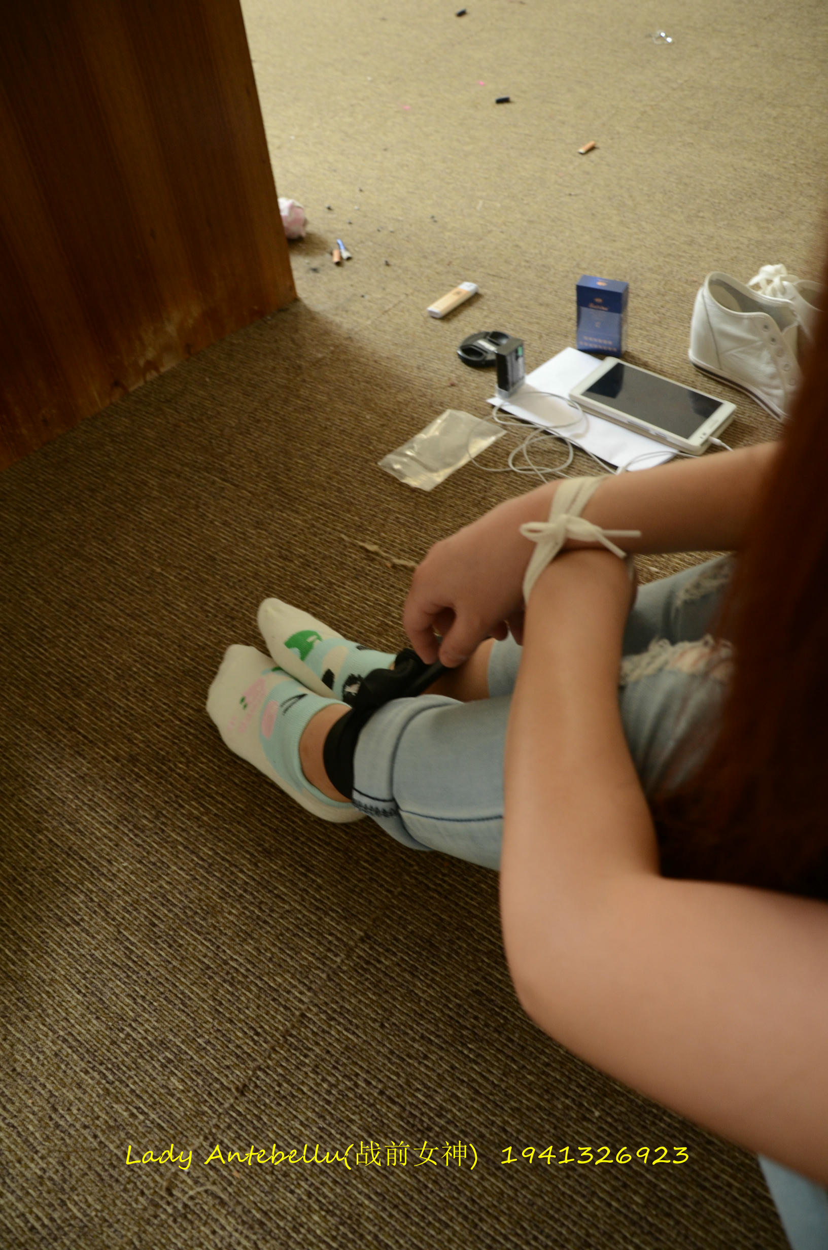 [战前女神] 恋足美腿棉袜女神级摄影套图 037 [182P-480MB]_第2集