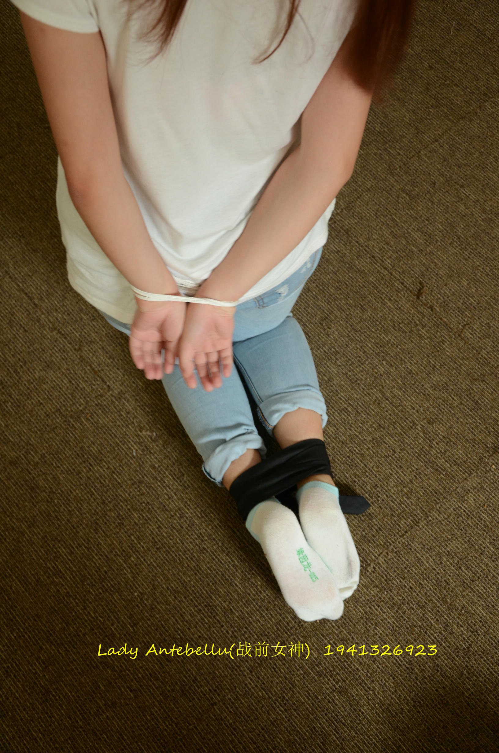 [战前女神] 恋足美腿棉袜女神级摄影套图 037 [182P-480MB]_第3集