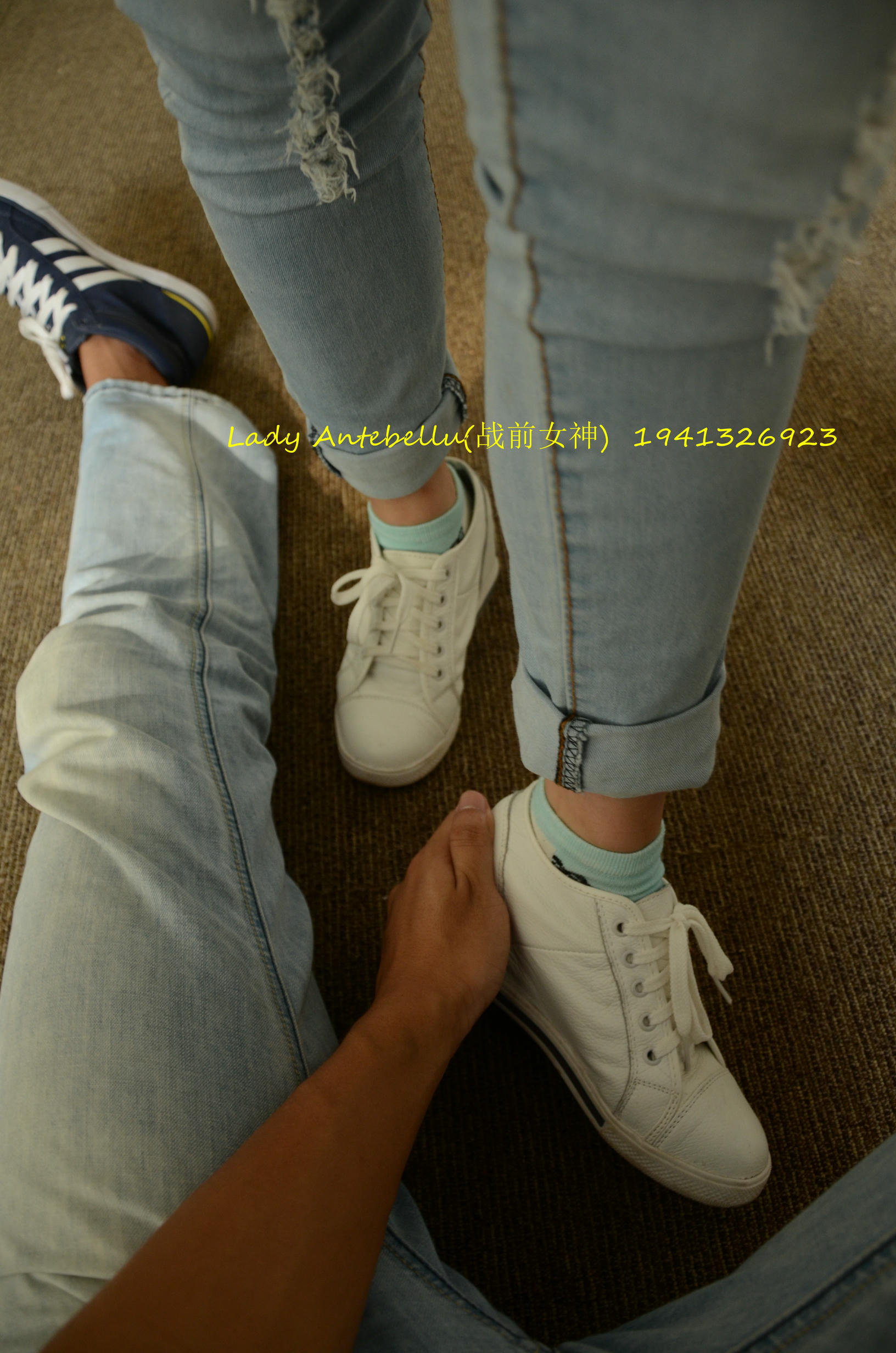 [战前女神] 恋足美腿棉袜女神级摄影套图 037 [182P-480MB]_第1集