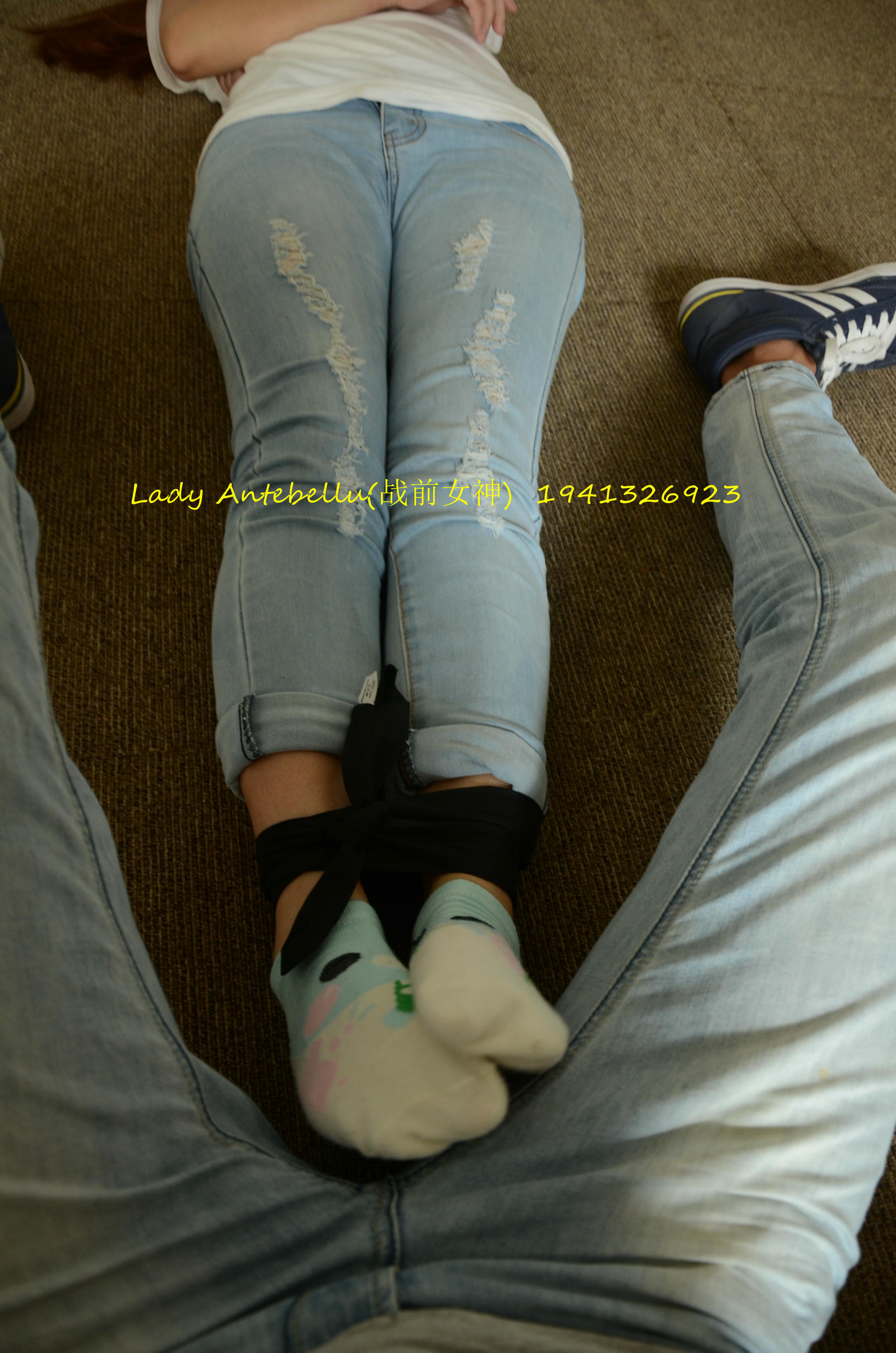 [战前女神] 恋足美腿棉袜女神级摄影套图 037 [182P-480MB]_第4集