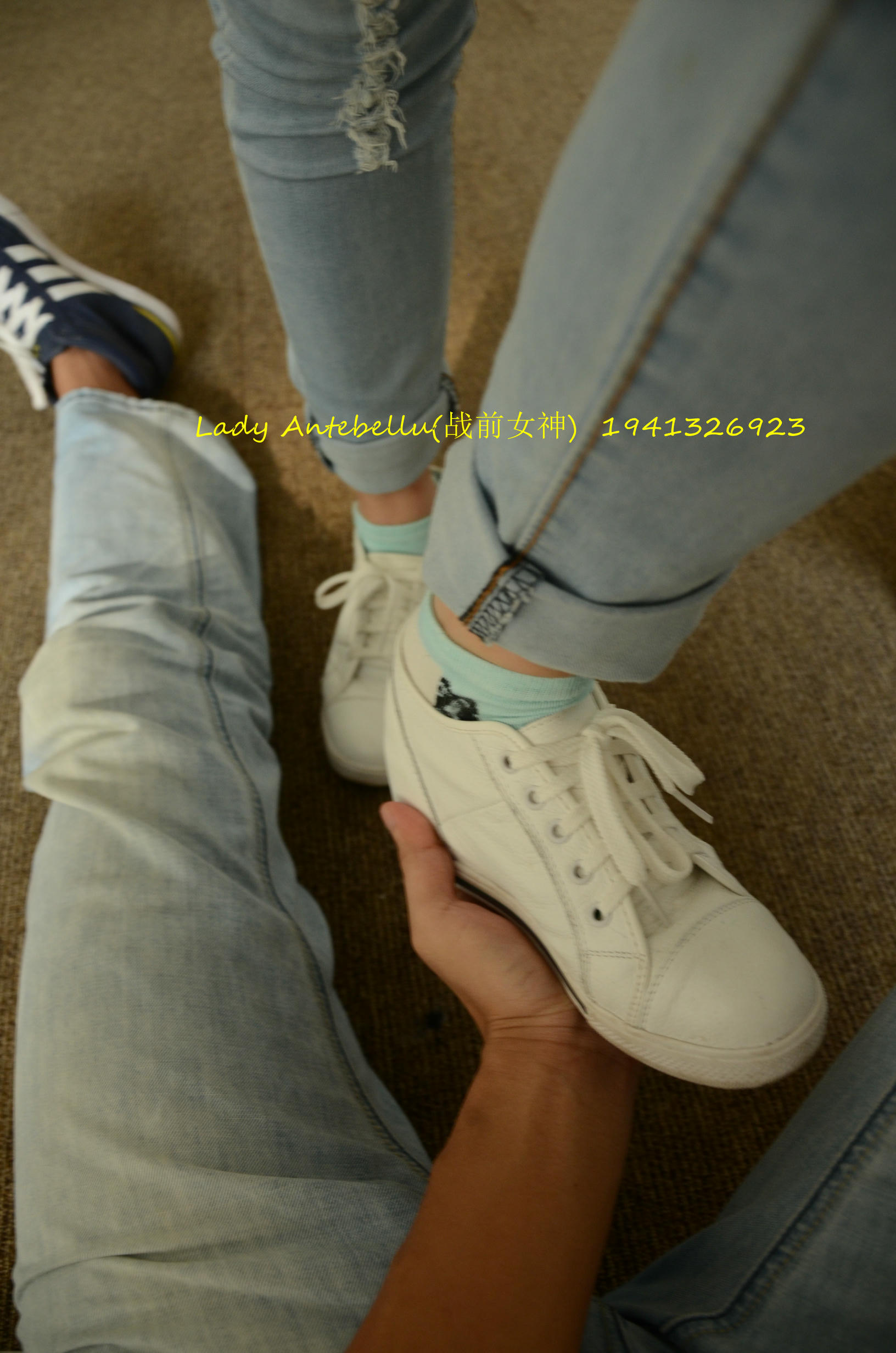 [战前女神] 恋足美腿棉袜女神级摄影套图 037 [182P-480MB]_第1集