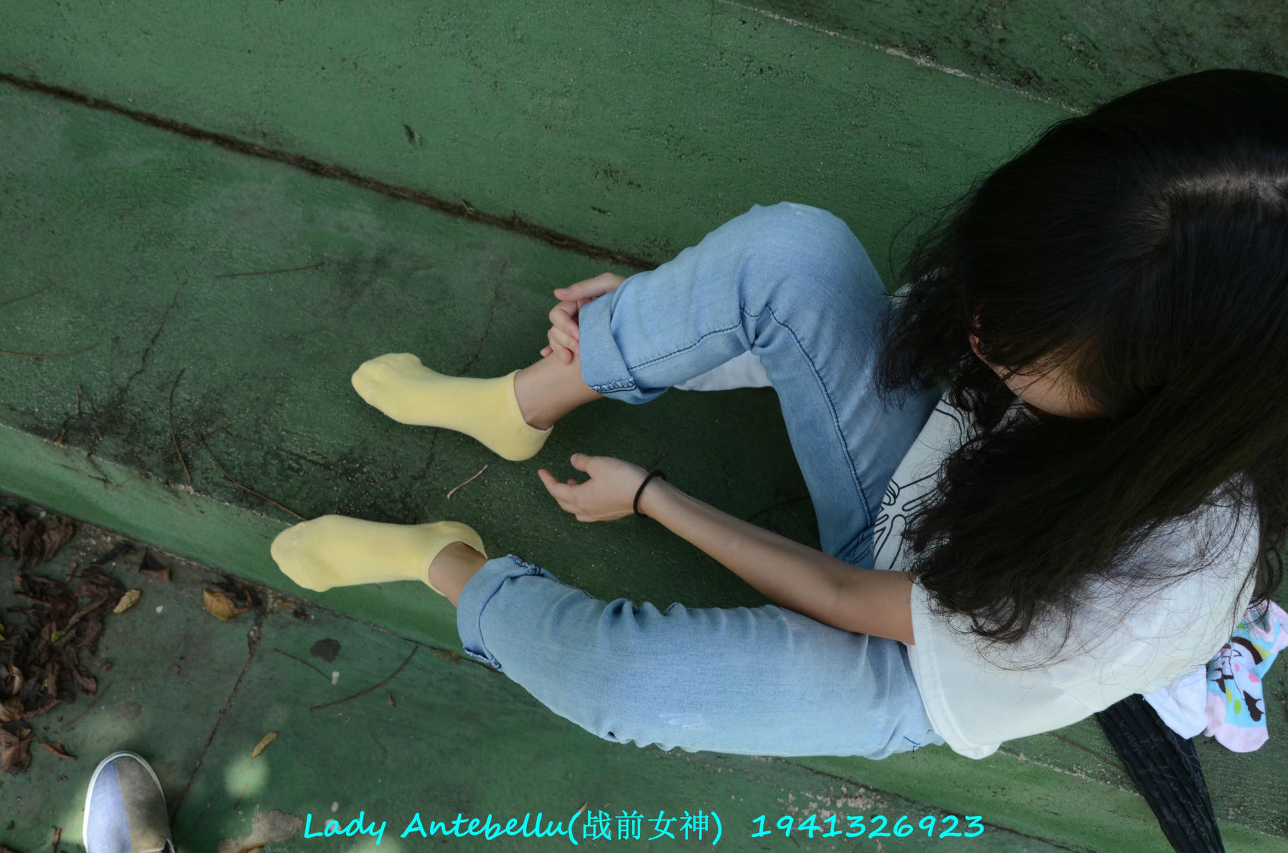 [战前女神] 恋足美腿棉袜女神级摄影套图 038 [231P-336MB]_第8集