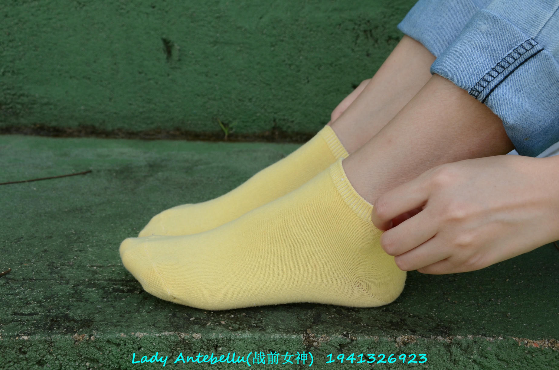 [战前女神] 恋足美腿棉袜女神级摄影套图 038 [231P-336MB]_第8集