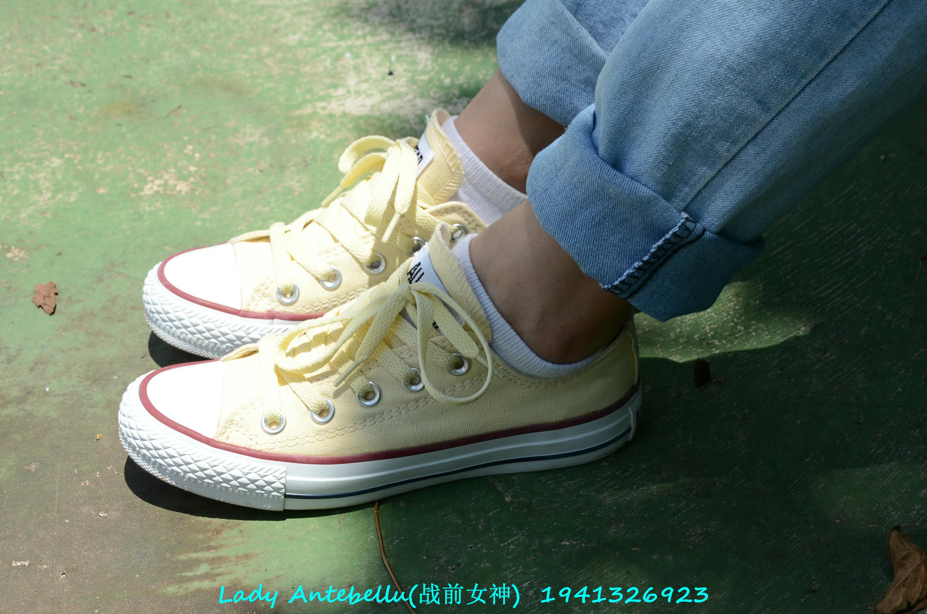 [战前女神] 恋足美腿棉袜女神级摄影套图 038 [231P-336MB]_第2集