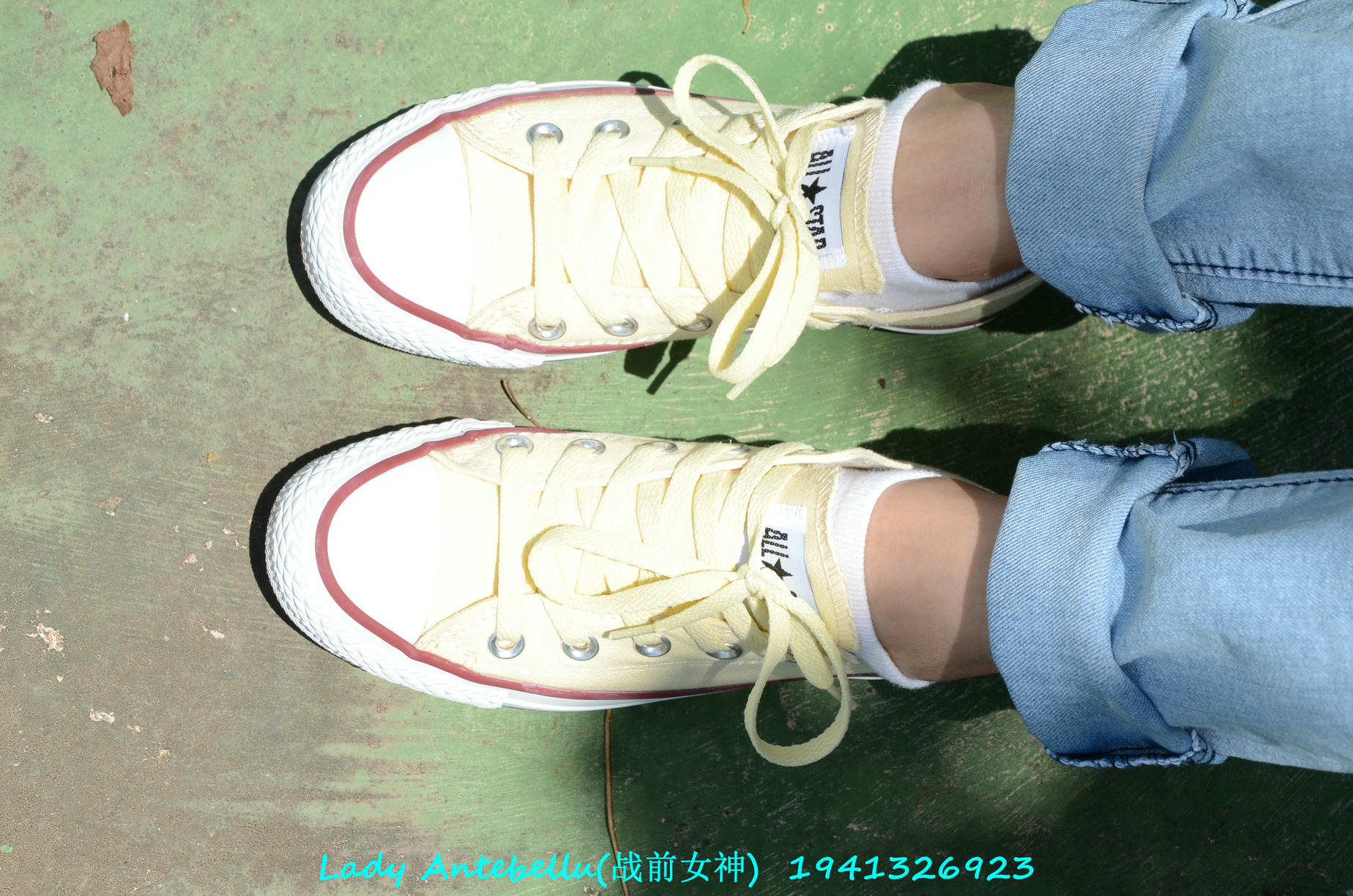 [战前女神] 恋足美腿棉袜女神级摄影套图 038 [231P-336MB]_第2集