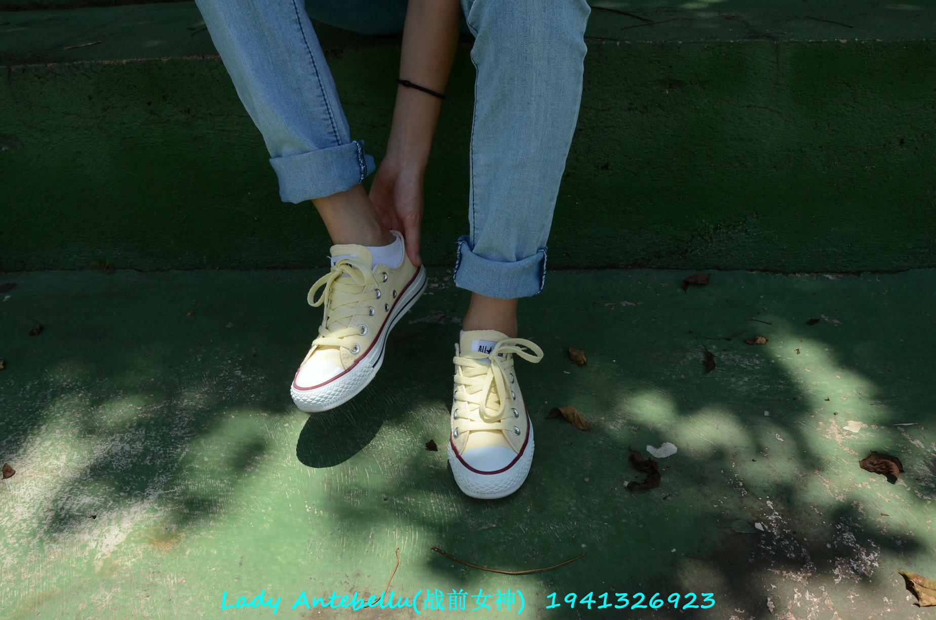 [战前女神] 恋足美腿棉袜女神级摄影套图 038 [231P-336MB]_第2集