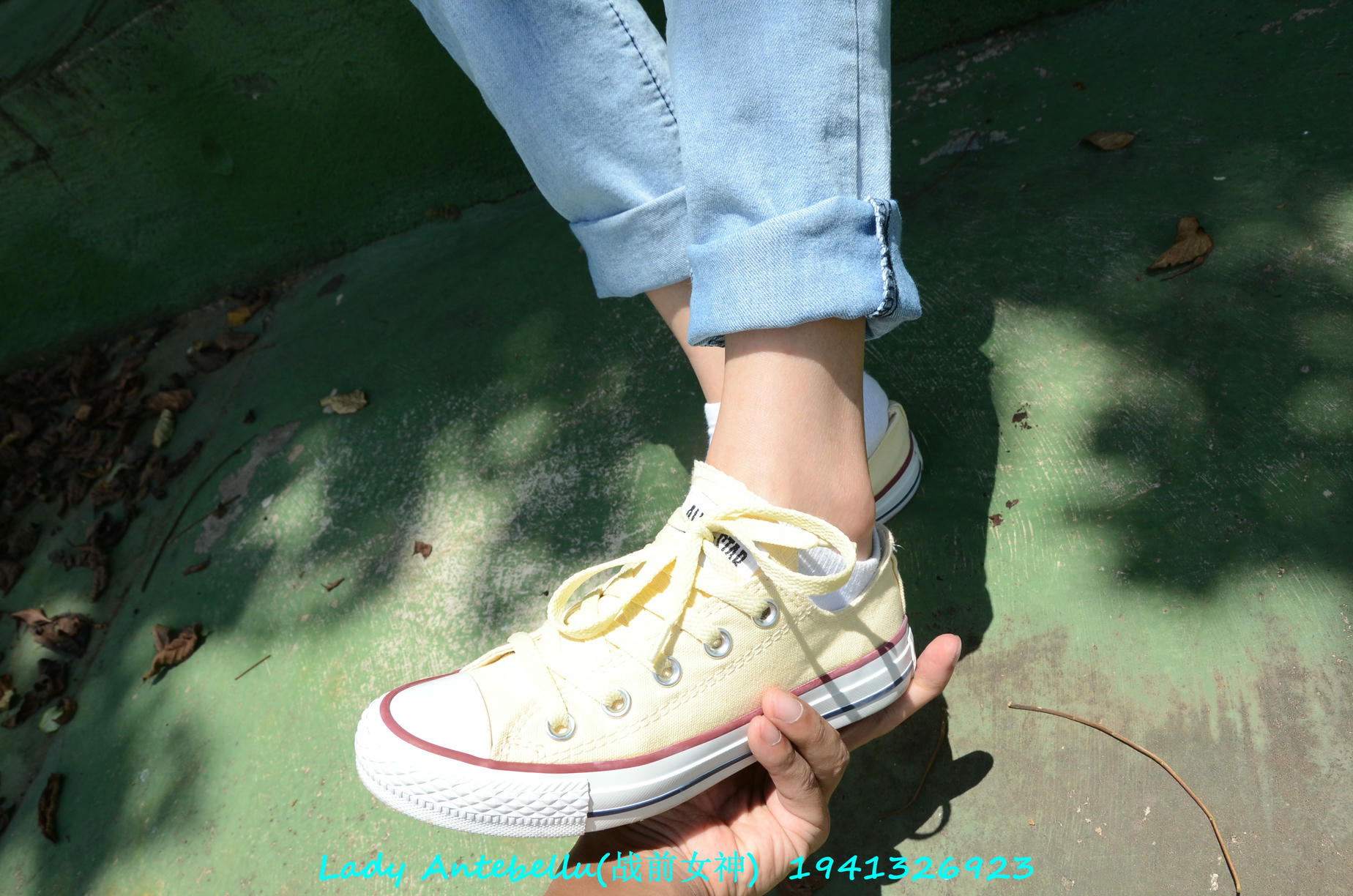 [战前女神] 恋足美腿棉袜女神级摄影套图 038 [231P-336MB]_第2集