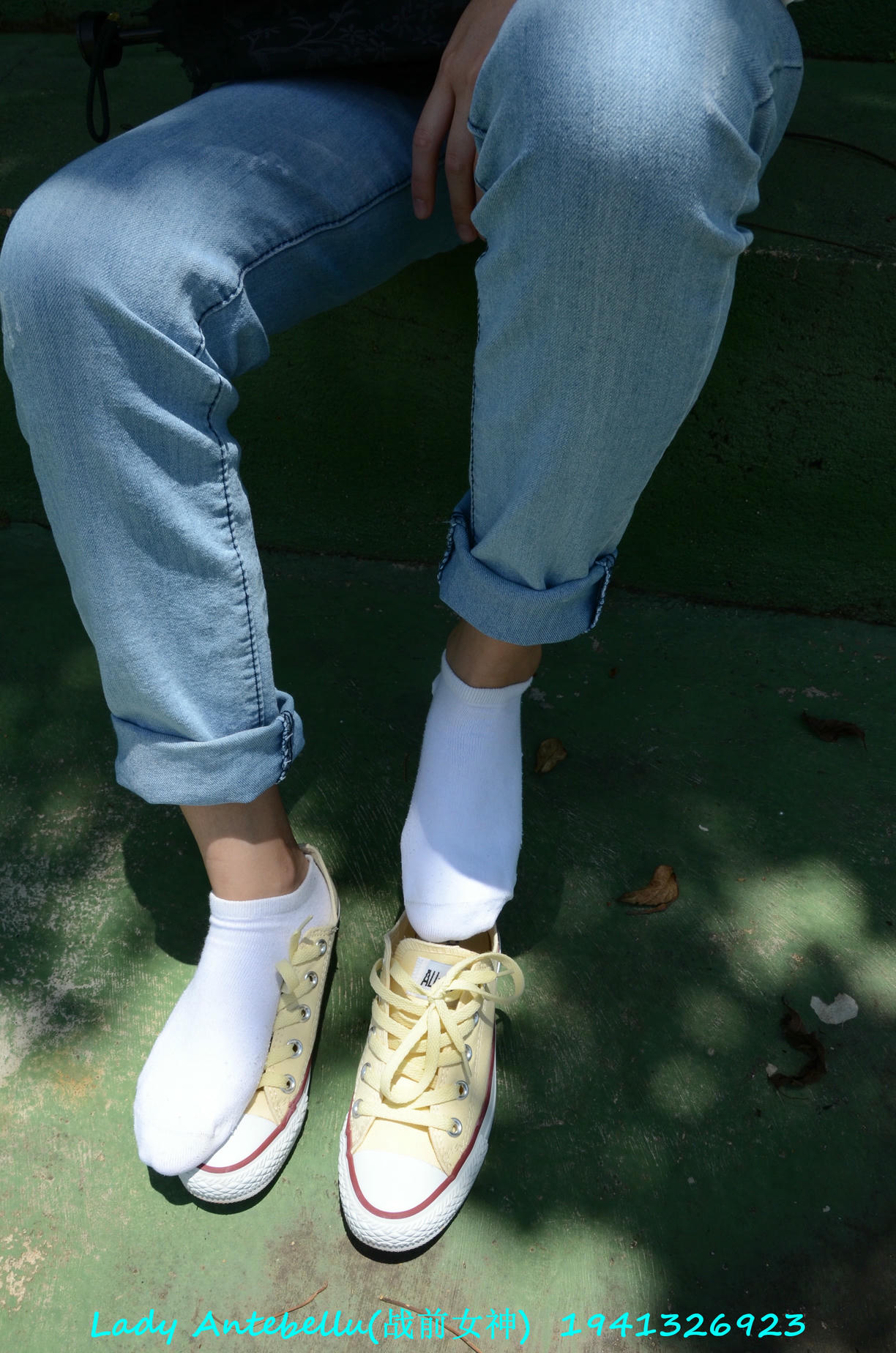 [战前女神] 恋足美腿棉袜女神级摄影套图 038 [231P-336MB]_第3集