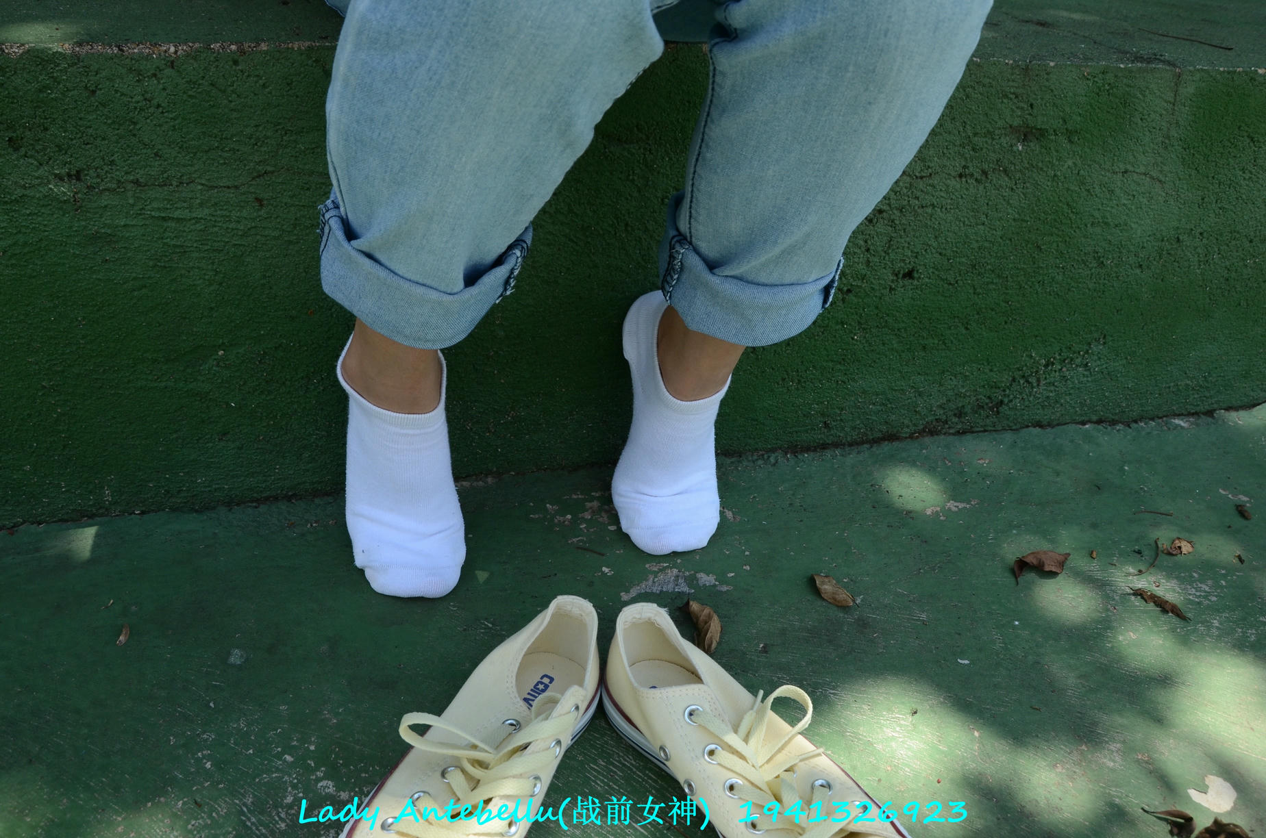 [战前女神] 恋足美腿棉袜女神级摄影套图 038 [231P-336MB]_第4集