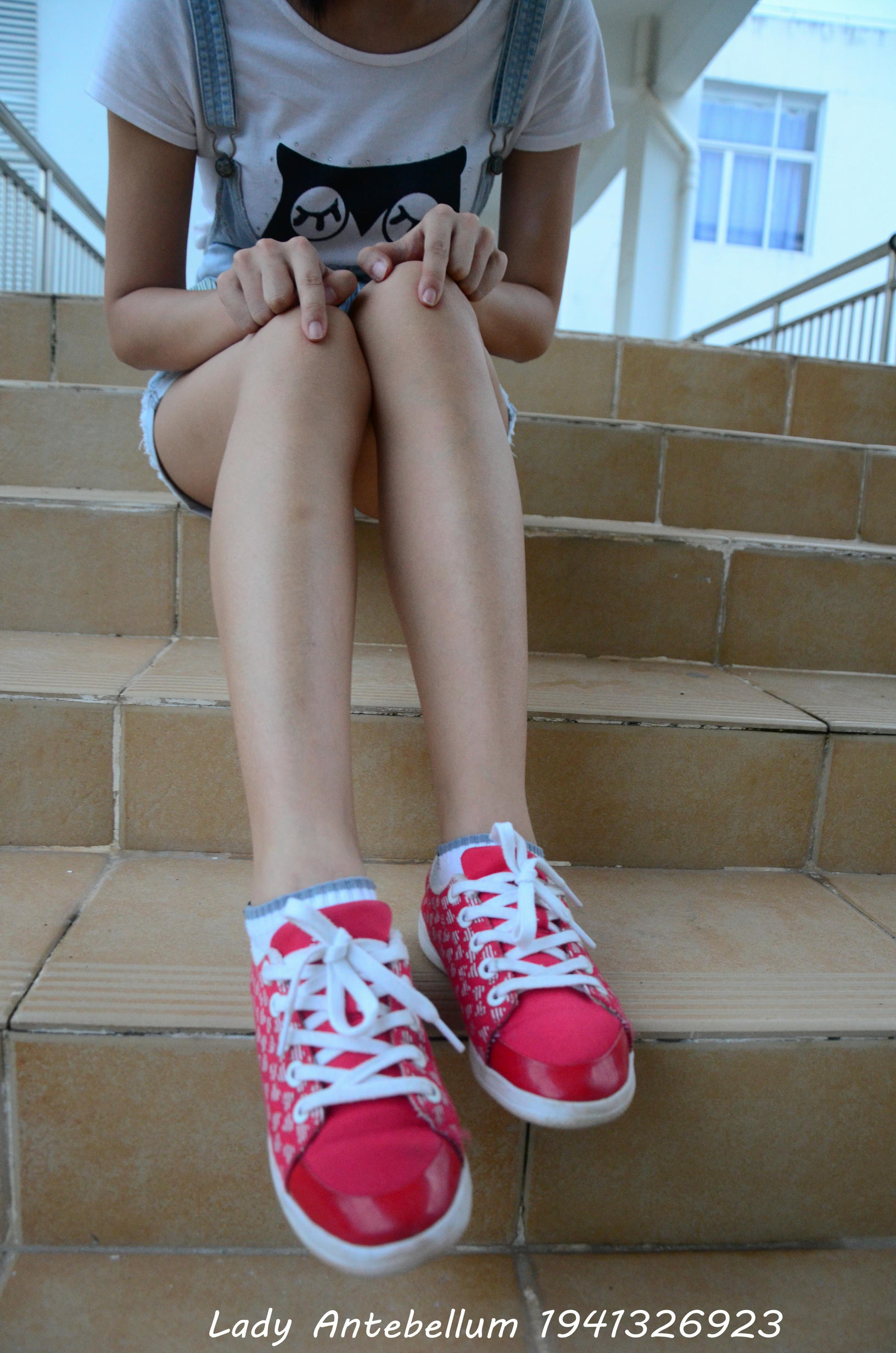 [战前女神] 恋足美腿棉袜女神级摄影套图 039 [37P-118MB]_第1集