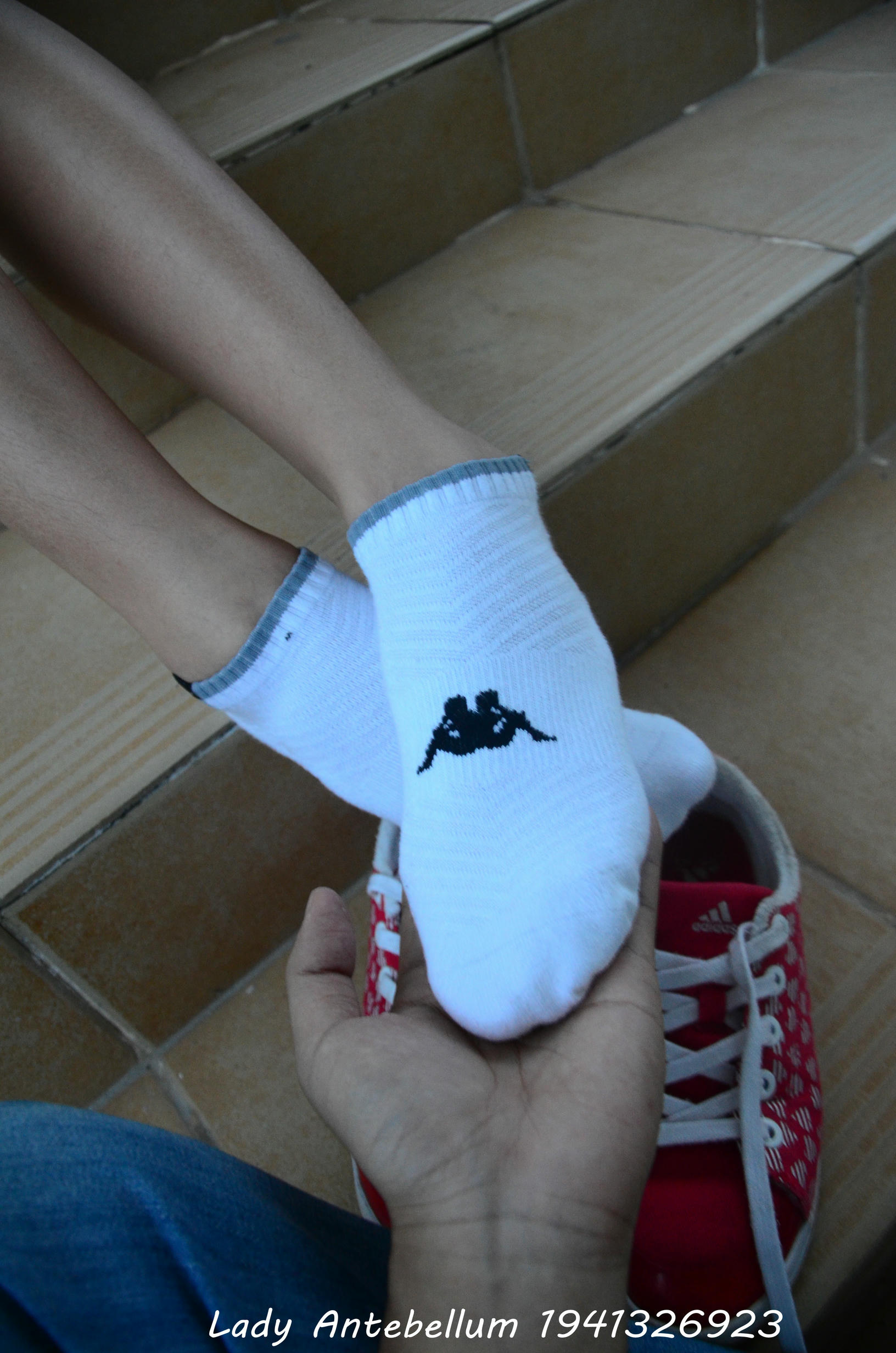 [战前女神] 恋足美腿棉袜女神级摄影套图 039 [37P-118MB]_第2集