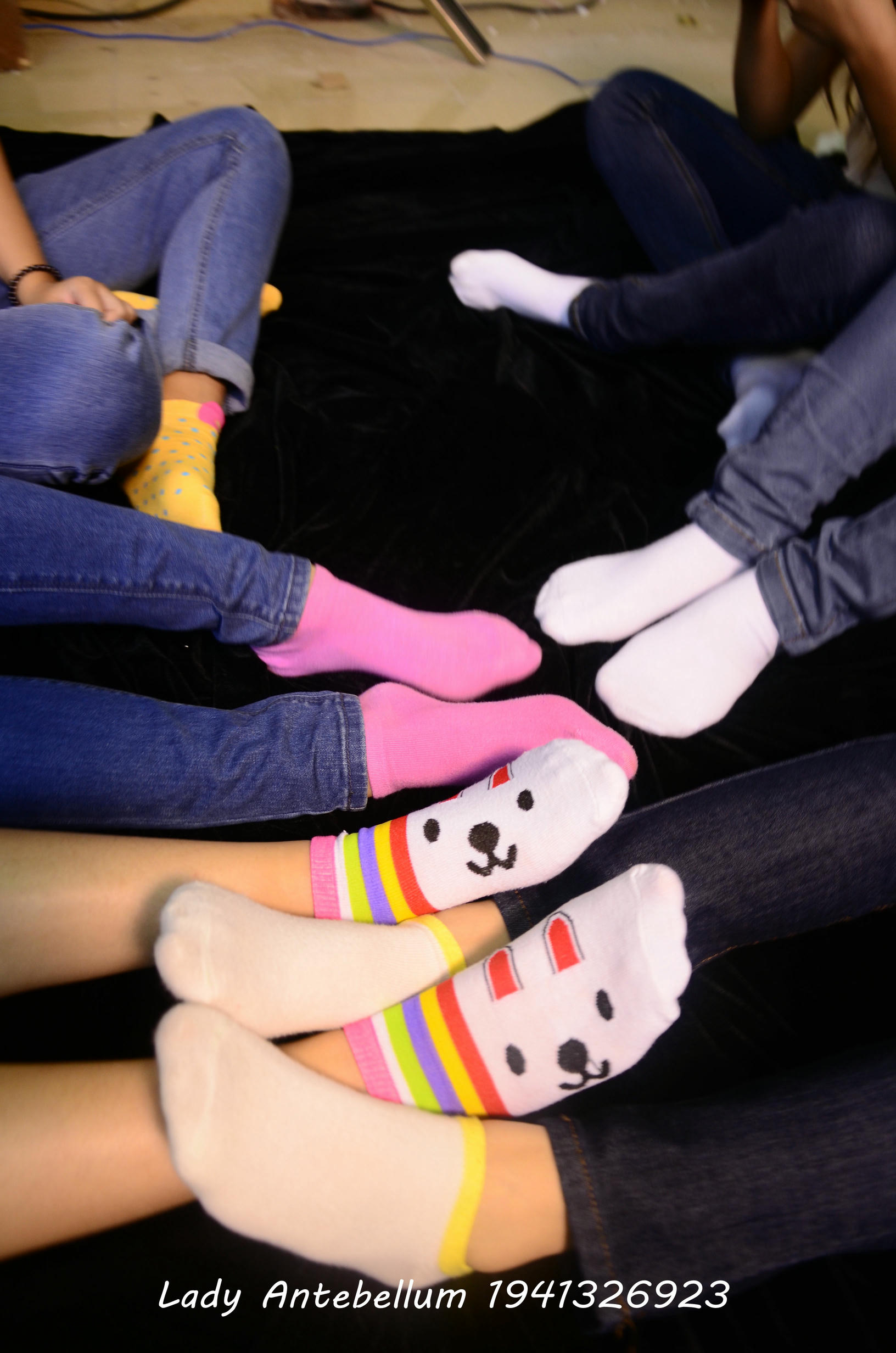 [战前女神] 恋足美腿棉袜女神级摄影套图 004 [314P-365MB]_第7集